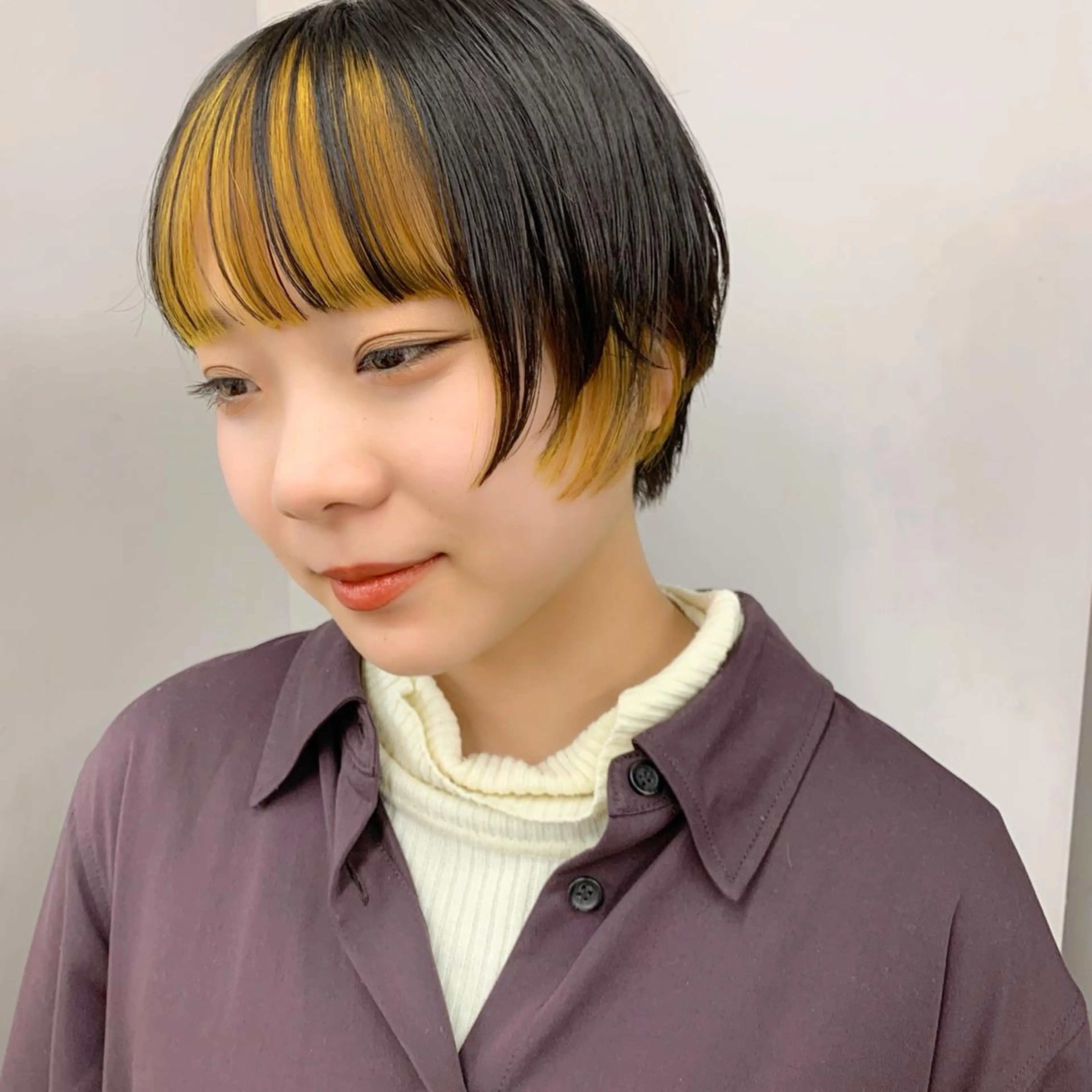 ショート カラー カット ヘアカラー トリートメント 豊浦 翔太のヘアスタイル