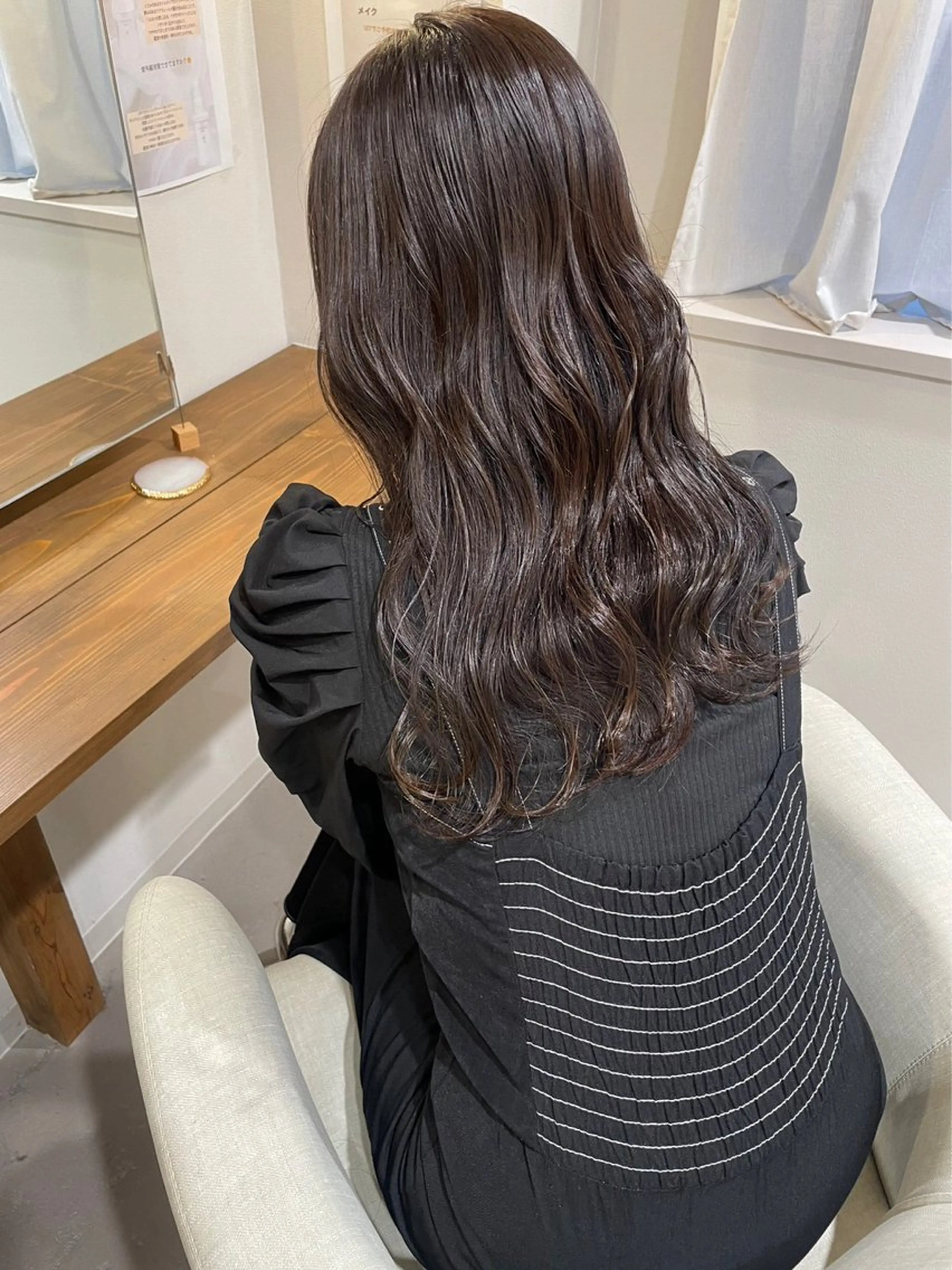 ロング shu ブラウンピンクカラーのヘアスタイル