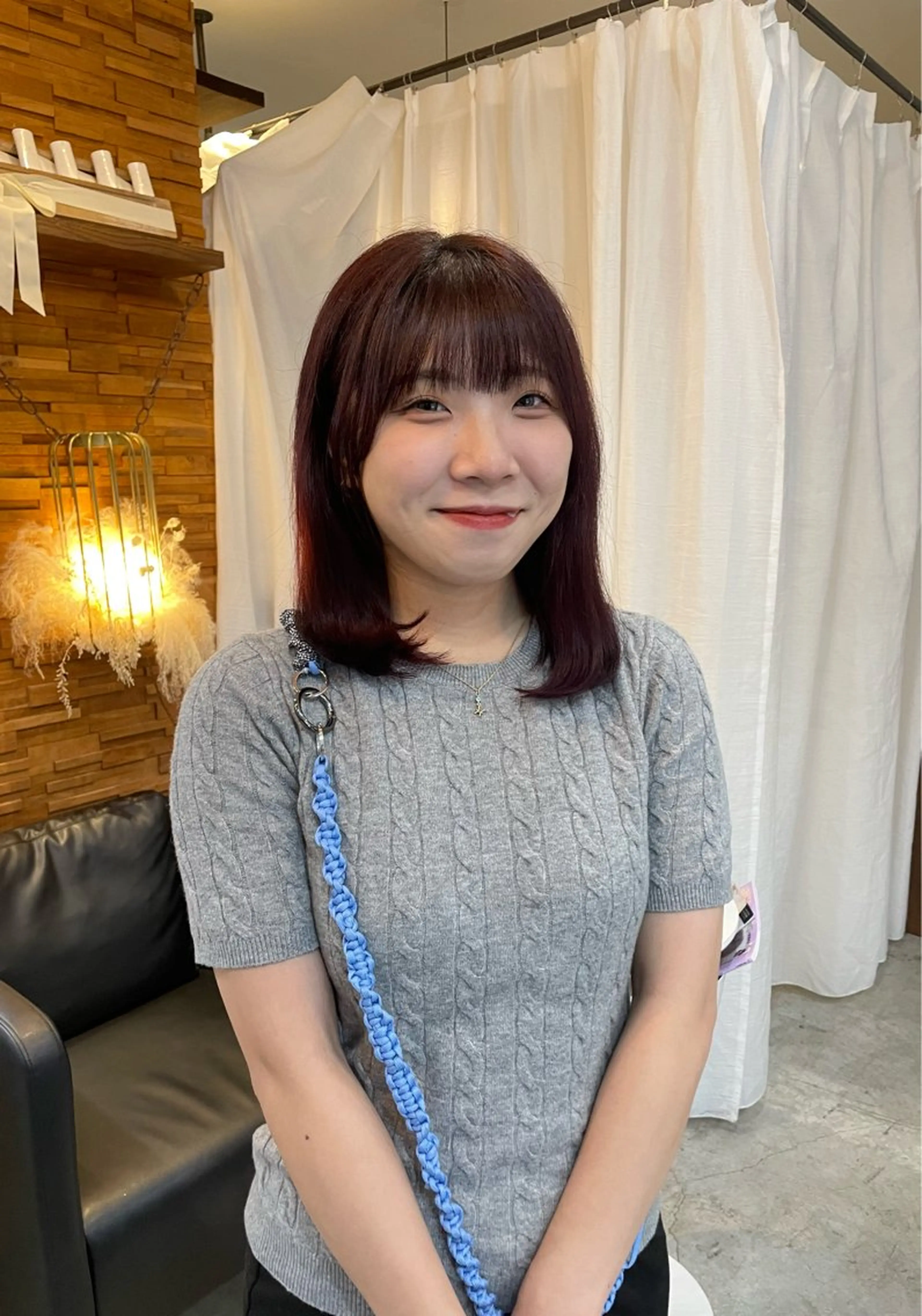 ミディアム カット ヘアカラー トリートメント 顔周りカット 🎀サヤカ🎀のヘアスタイル