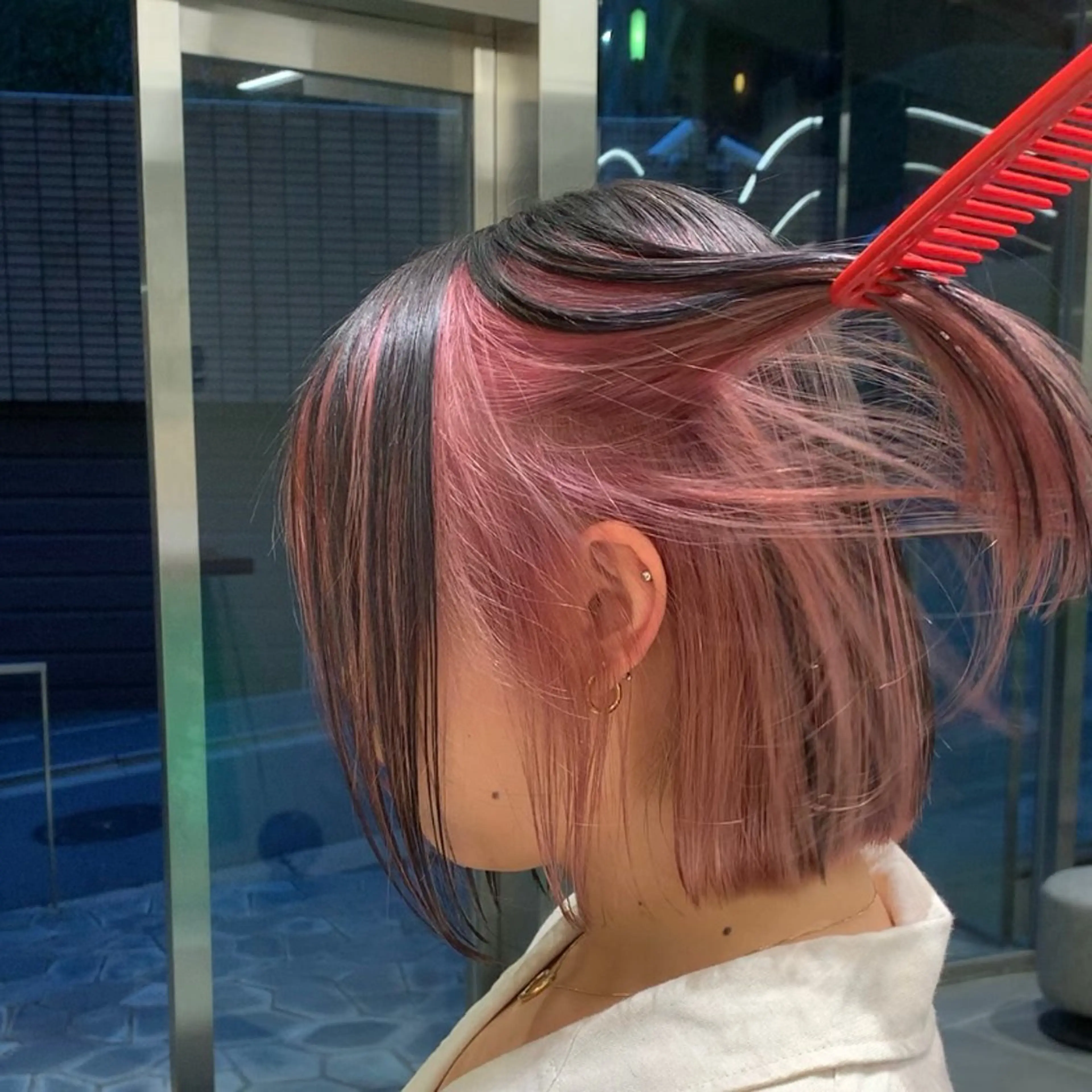 ショート カラー サロウィン(SALOWIN)原宿iori店所属・ツヤツヤ ハイトーン/Reiのヘアスタイル