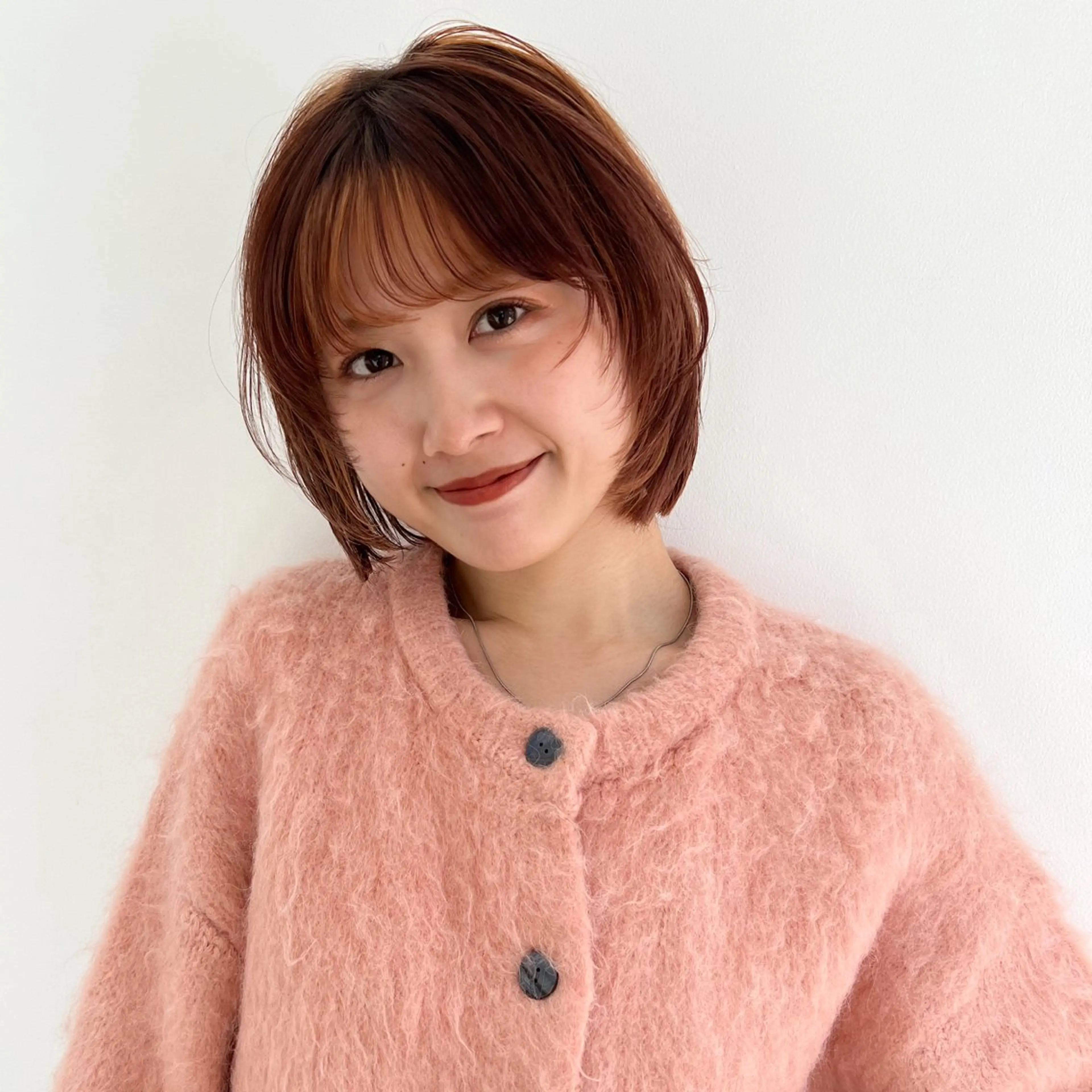 ショート カラー ボブ/巻ける縮毛矯正 /韓国レイヤーはなのヘアスタイル