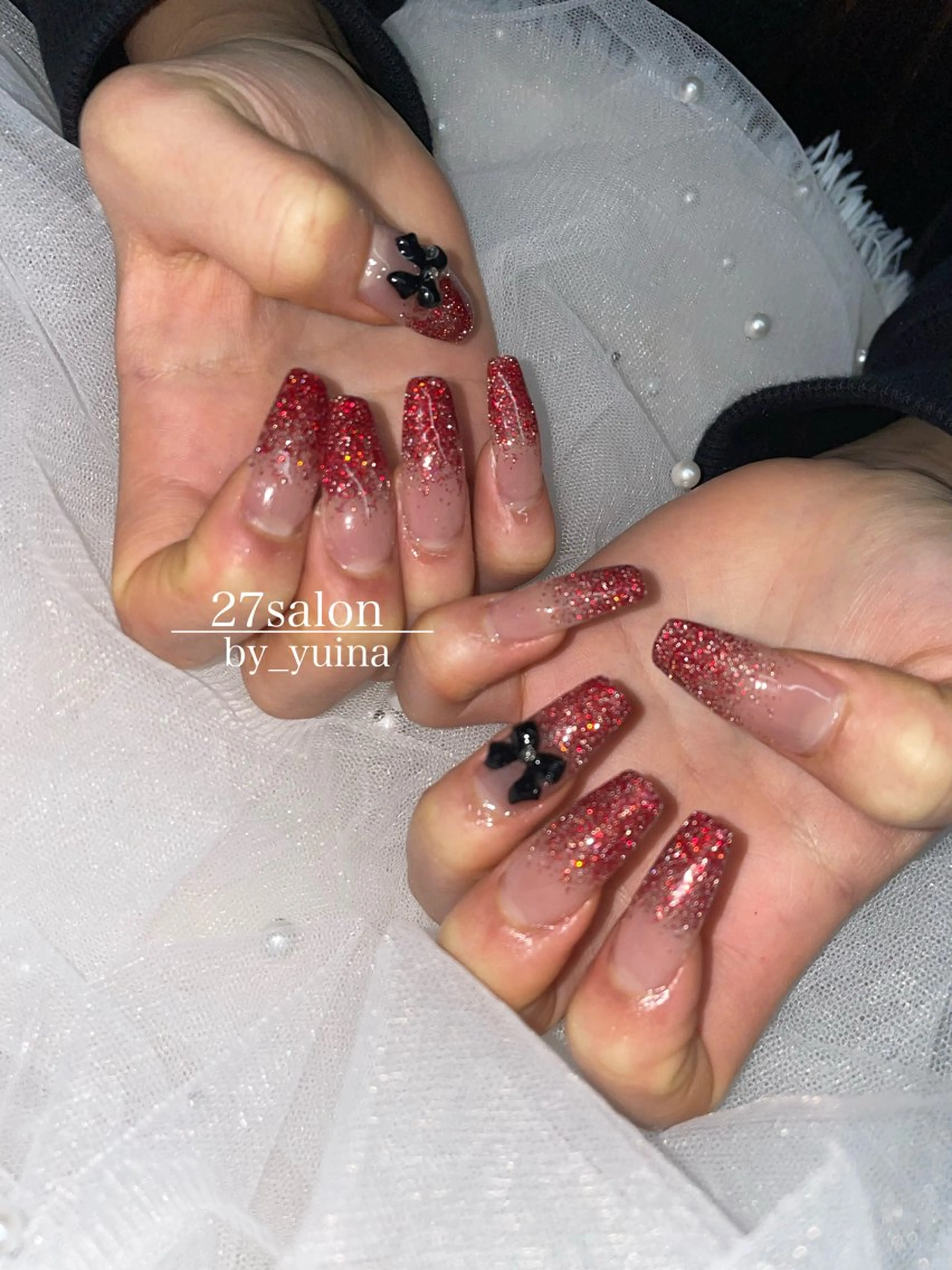 ネイル グラデーション ラメ(グリッター) ラメグラデーション 赤色 スカルプネイル ハンドネイル 27salon yuinaのネイルデザイン