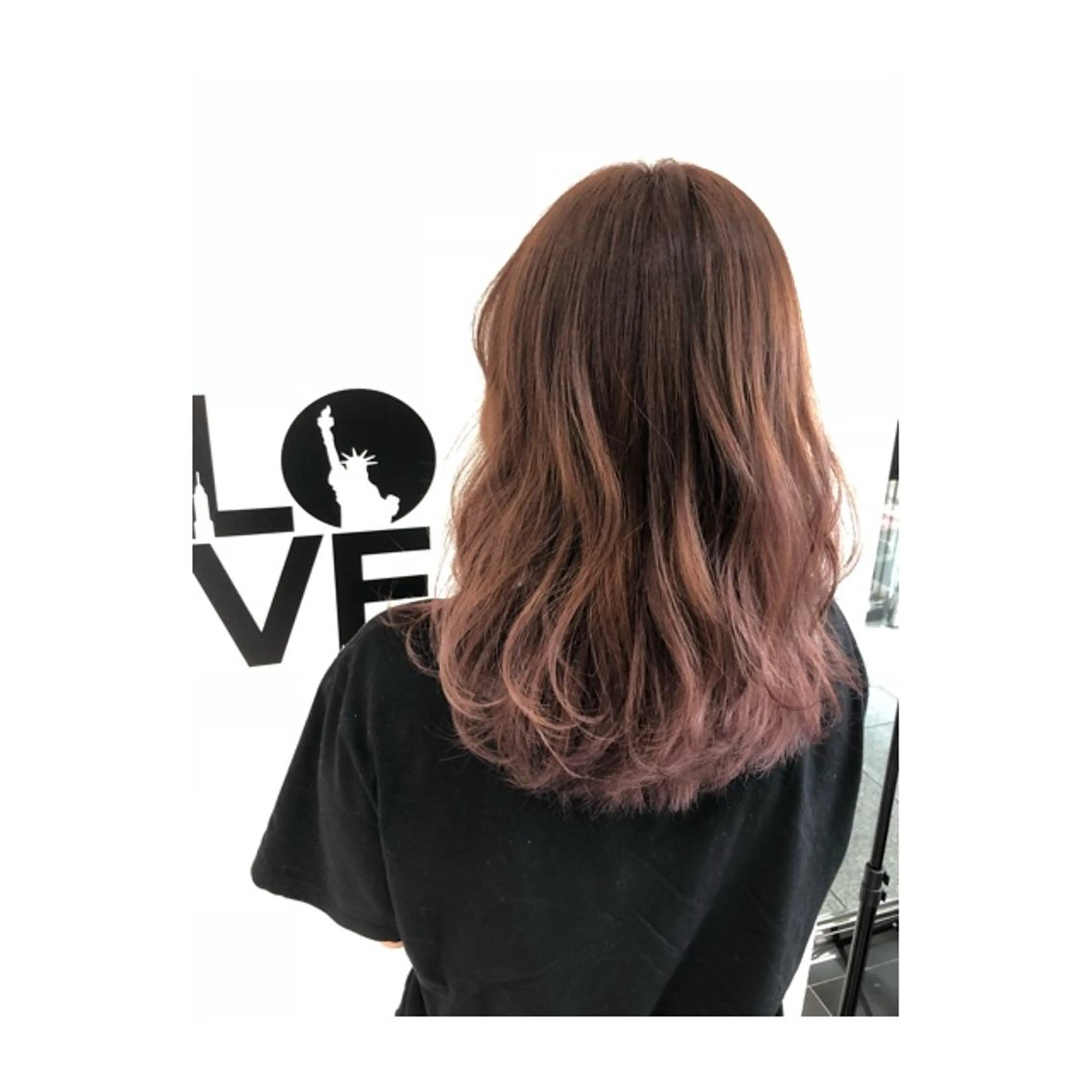 セミロング アッシュ ショートが得意✂️ 藤城建太のヘアスタイル