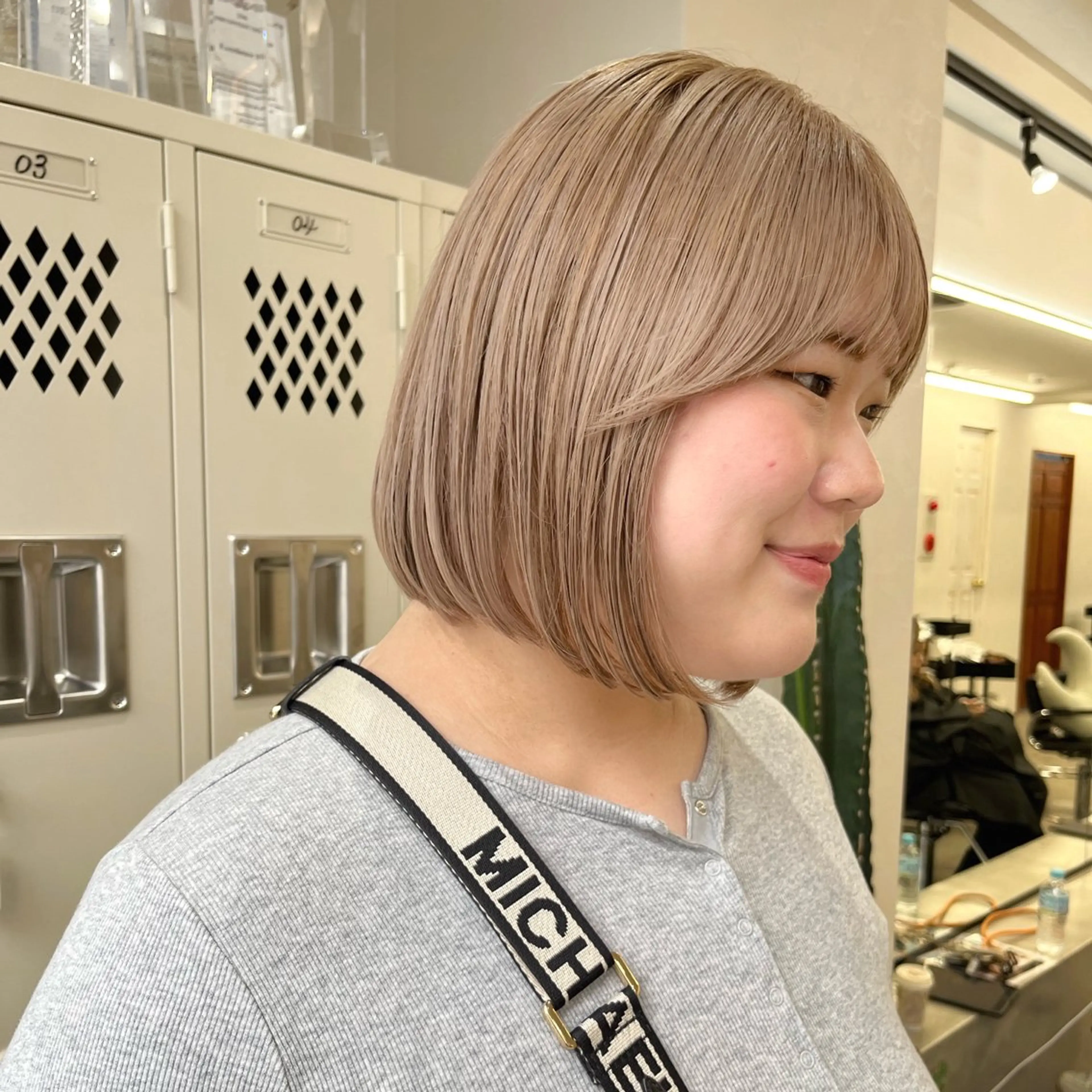 ショート カラー ブリーチ ブリーチなしカラー ボブ レイヤーカット 似合わせカット カット ヘアカラー トリートメント 朝がちょっと楽しくな るshort･bobのヘアスタイル