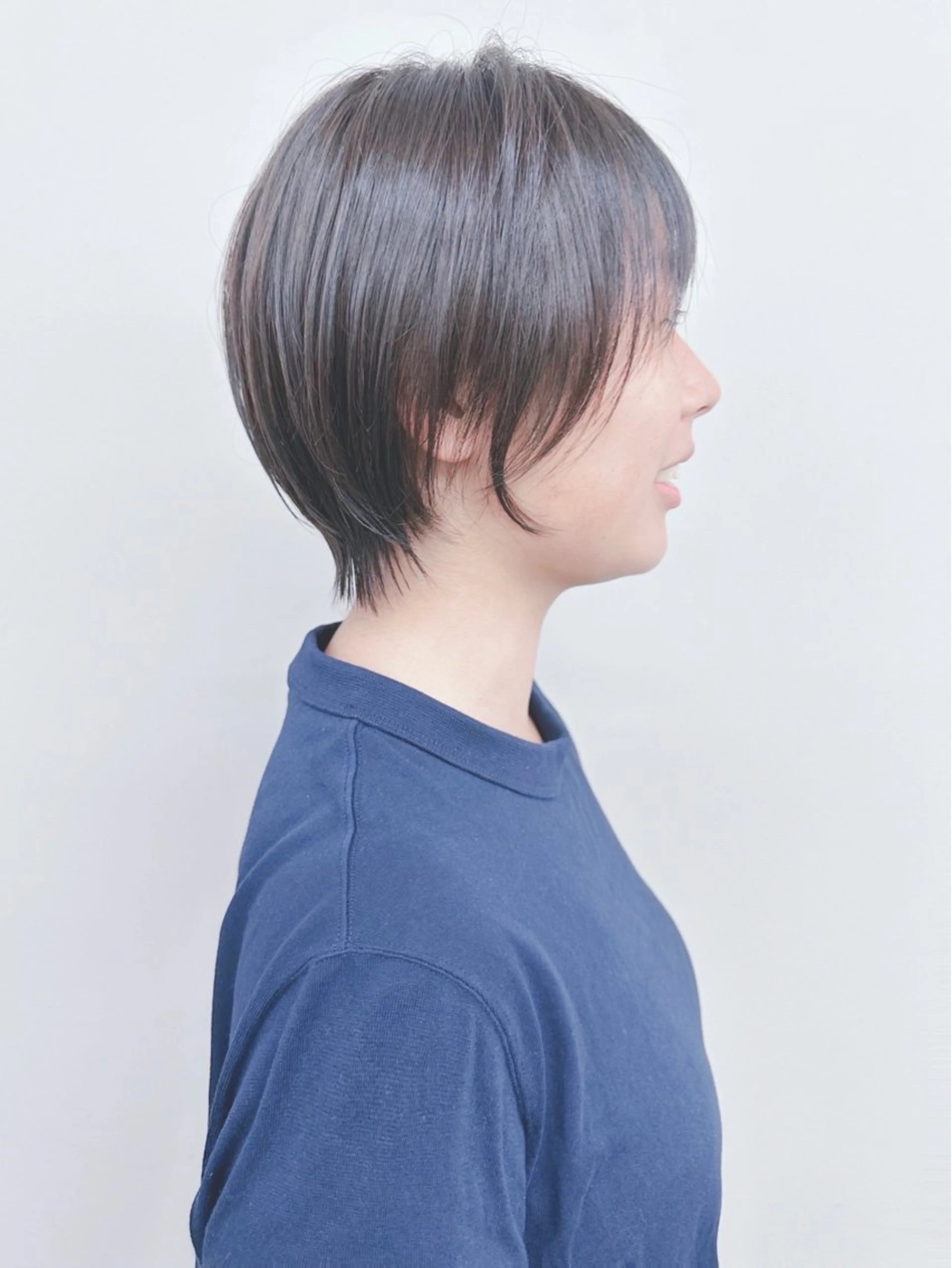 ショート とうい/パーマボブ/ くせ毛/丸みボブのヘアスタイル