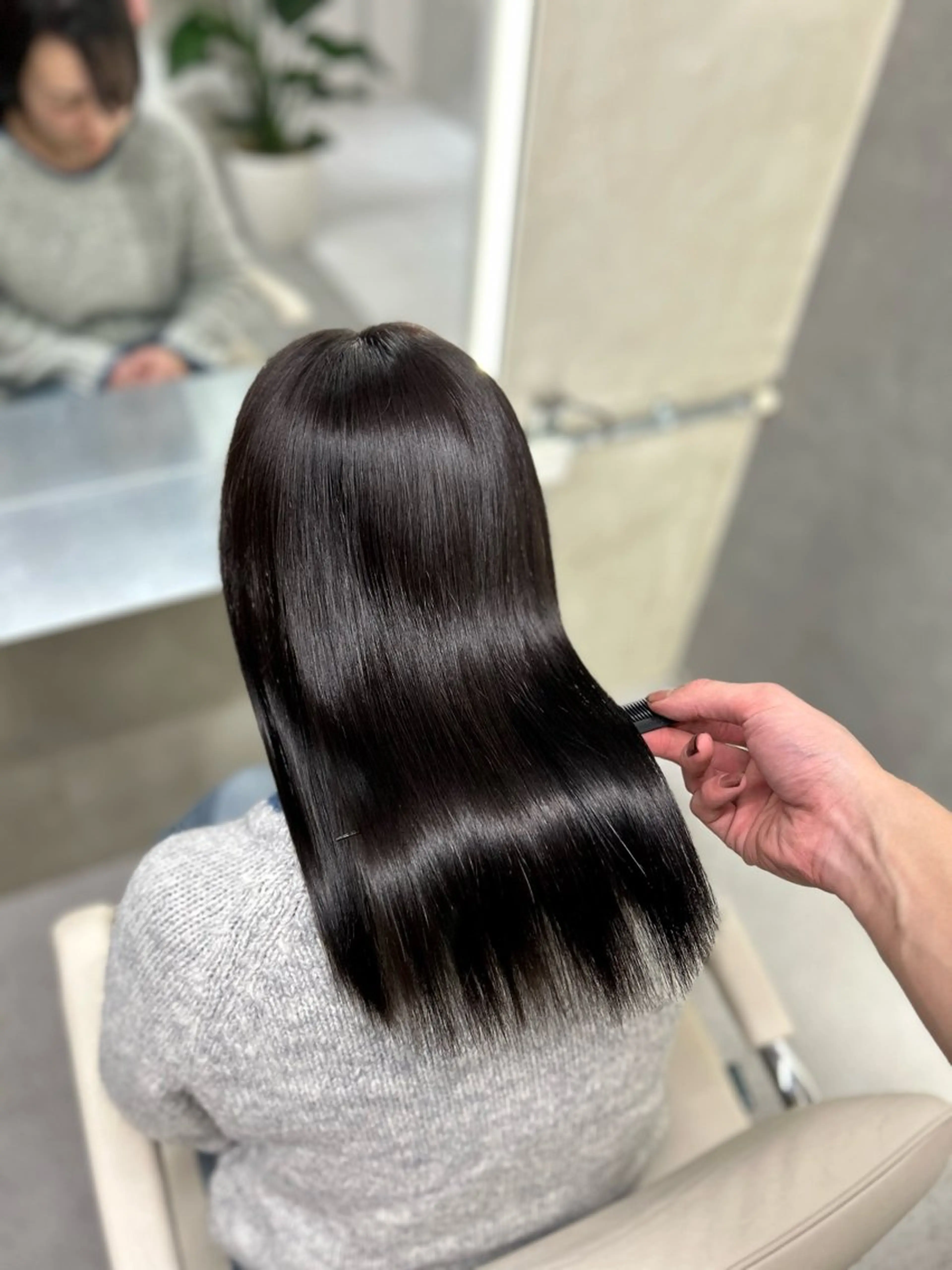 ミディアム カット ヘアカラー トリートメント 阿倍野/髪質改善 /縮毛矯正/坪田幸広のヘアスタイル