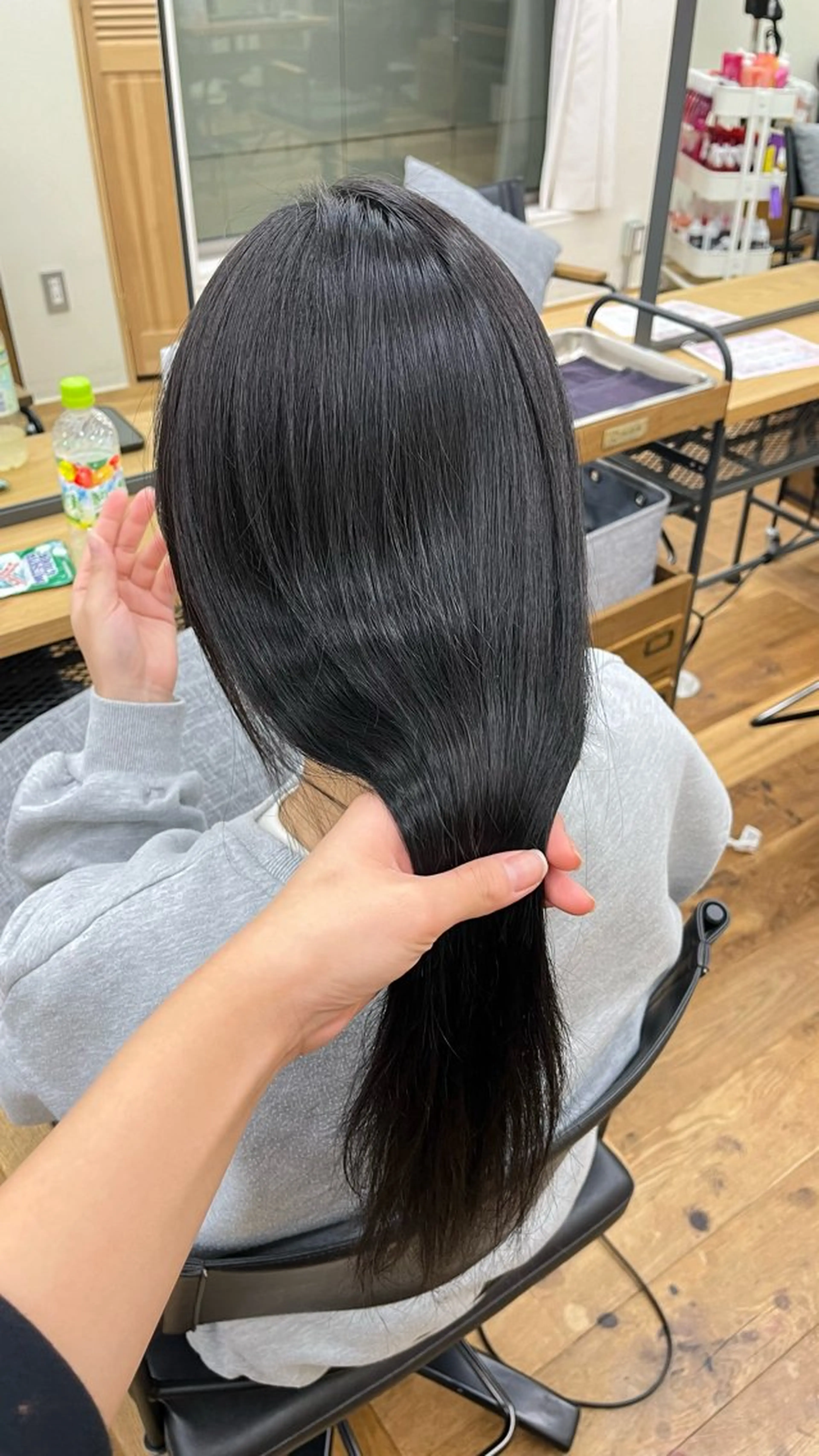 ロング 縮毛矯正 韓国レイヤーカット/ ハイトーン/マアヤのヘアスタイル