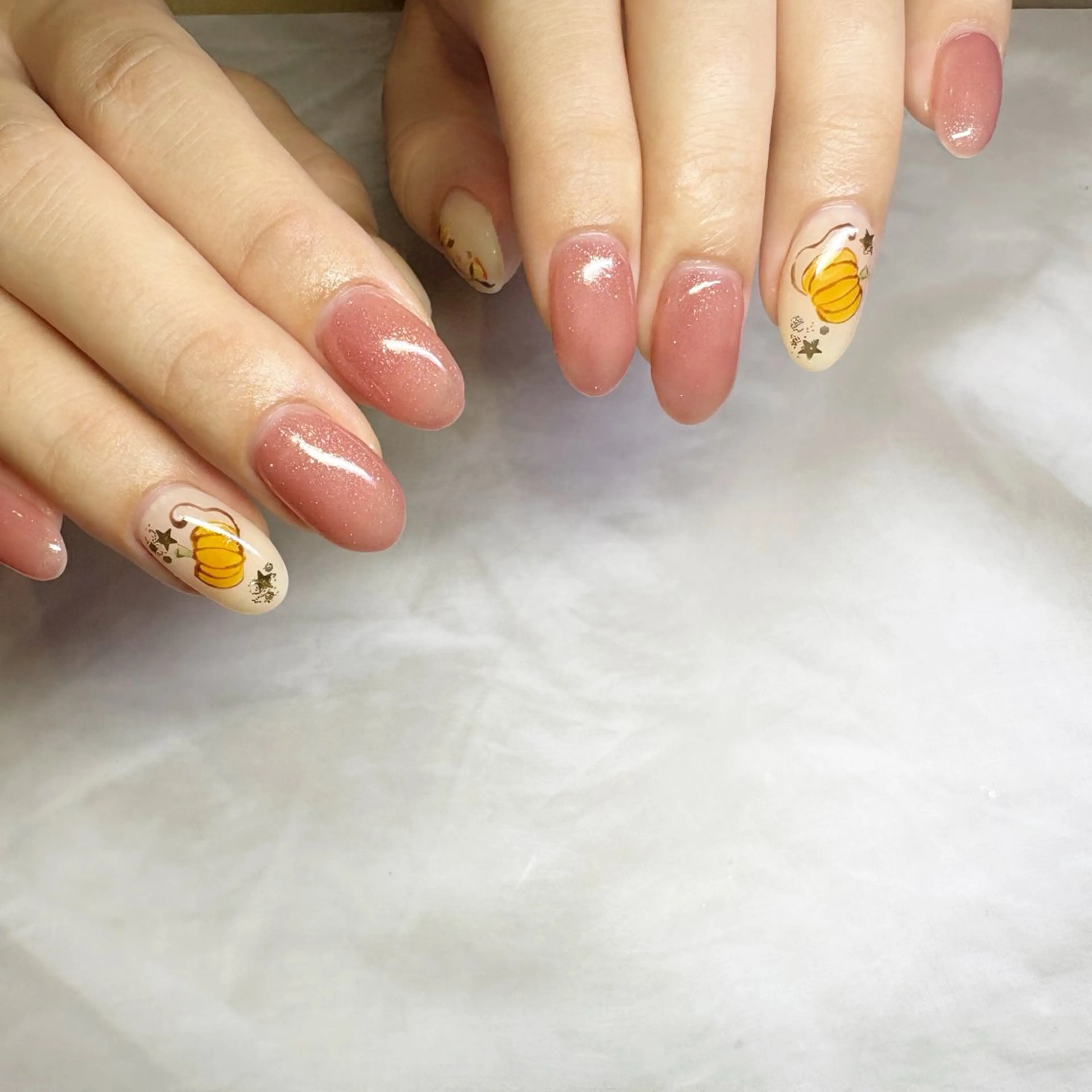 ネイル ハンドネイル ココティエ所属・ココティエ 藤本のネイルデザイン