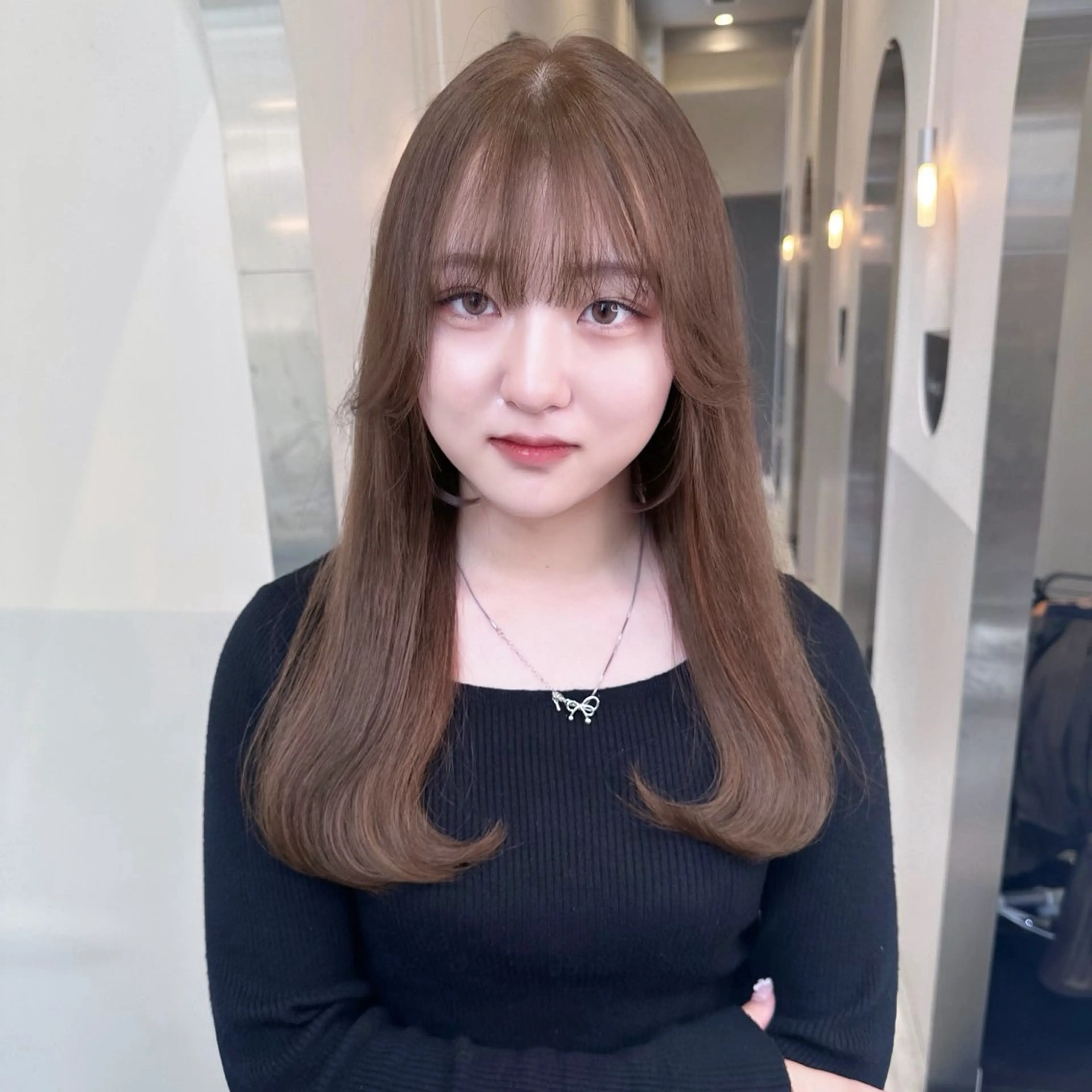 ロング カラー カット ヘアカラー トリートメント ヘアセット IVE所属・ブリーチなし🤍 渋谷／原島杏奈のヘアスタイル