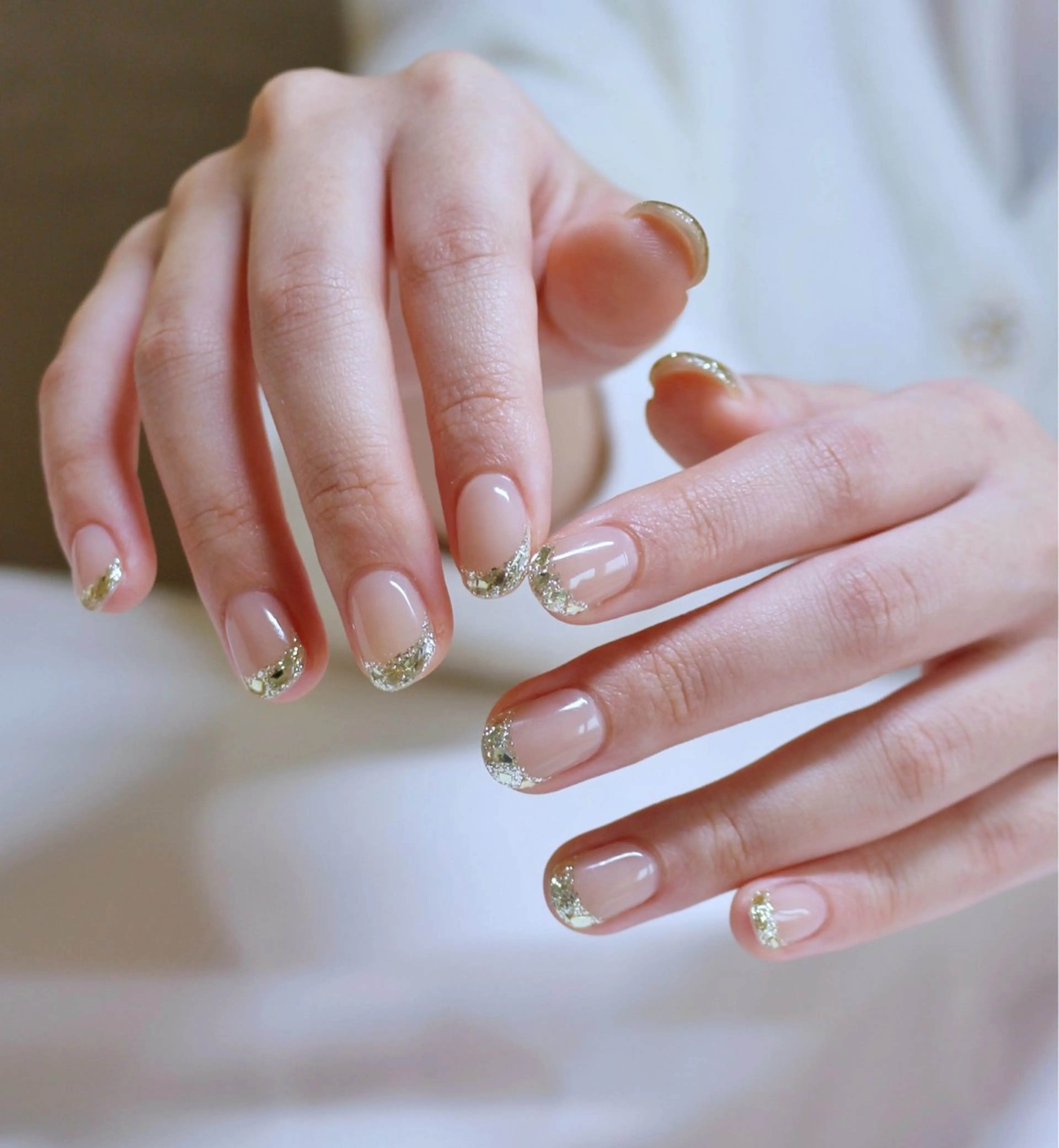 ネイル フレンチネイル ガラスフレンチ ニュアンスネイル シルバー ハンドネイル Baku Nailsのネイルデザイン