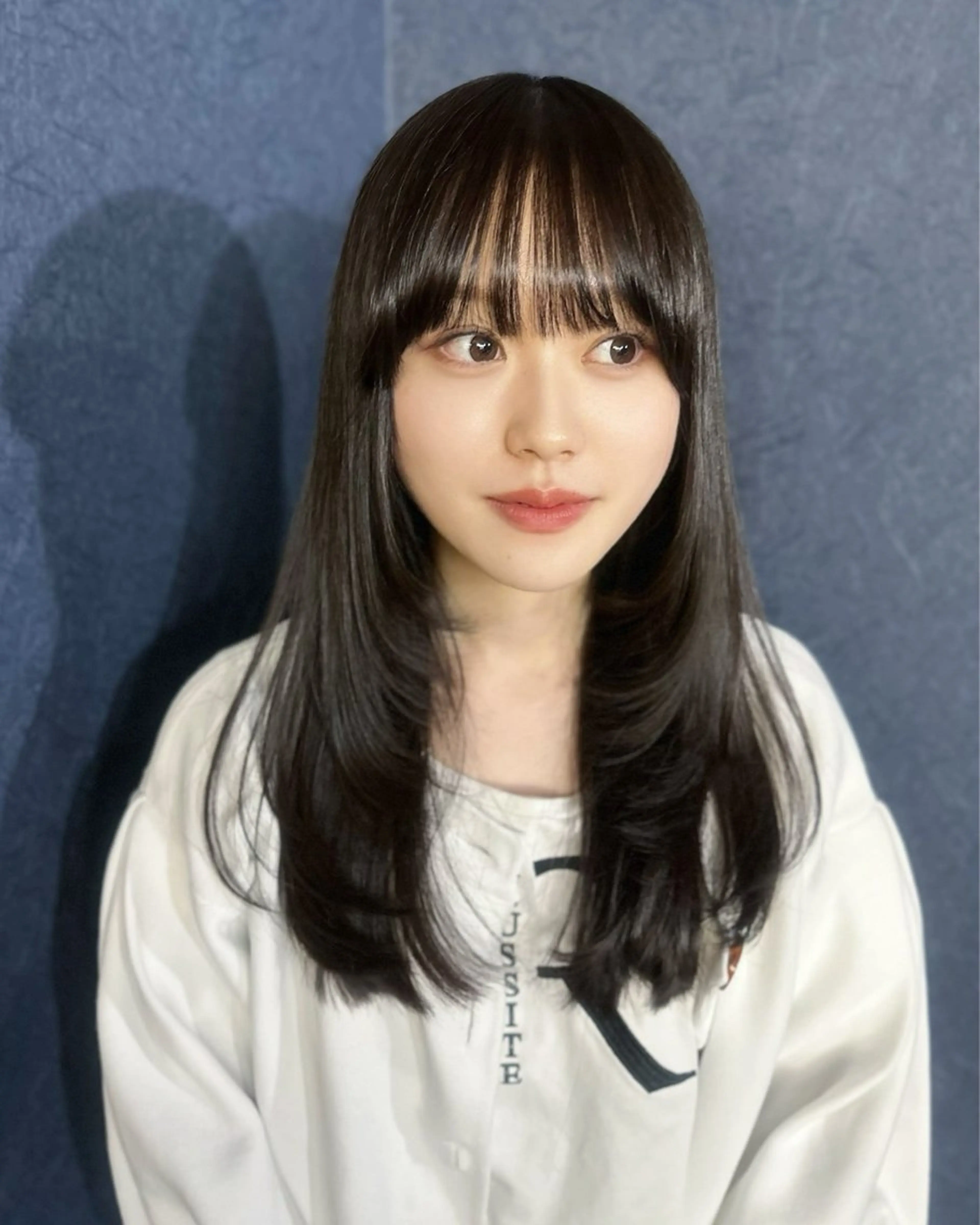 セミロング カラー カット ヘアカラー トリートメント 韓国風×透明感カラー 髪質改善オタベシンヤのヘアスタイル