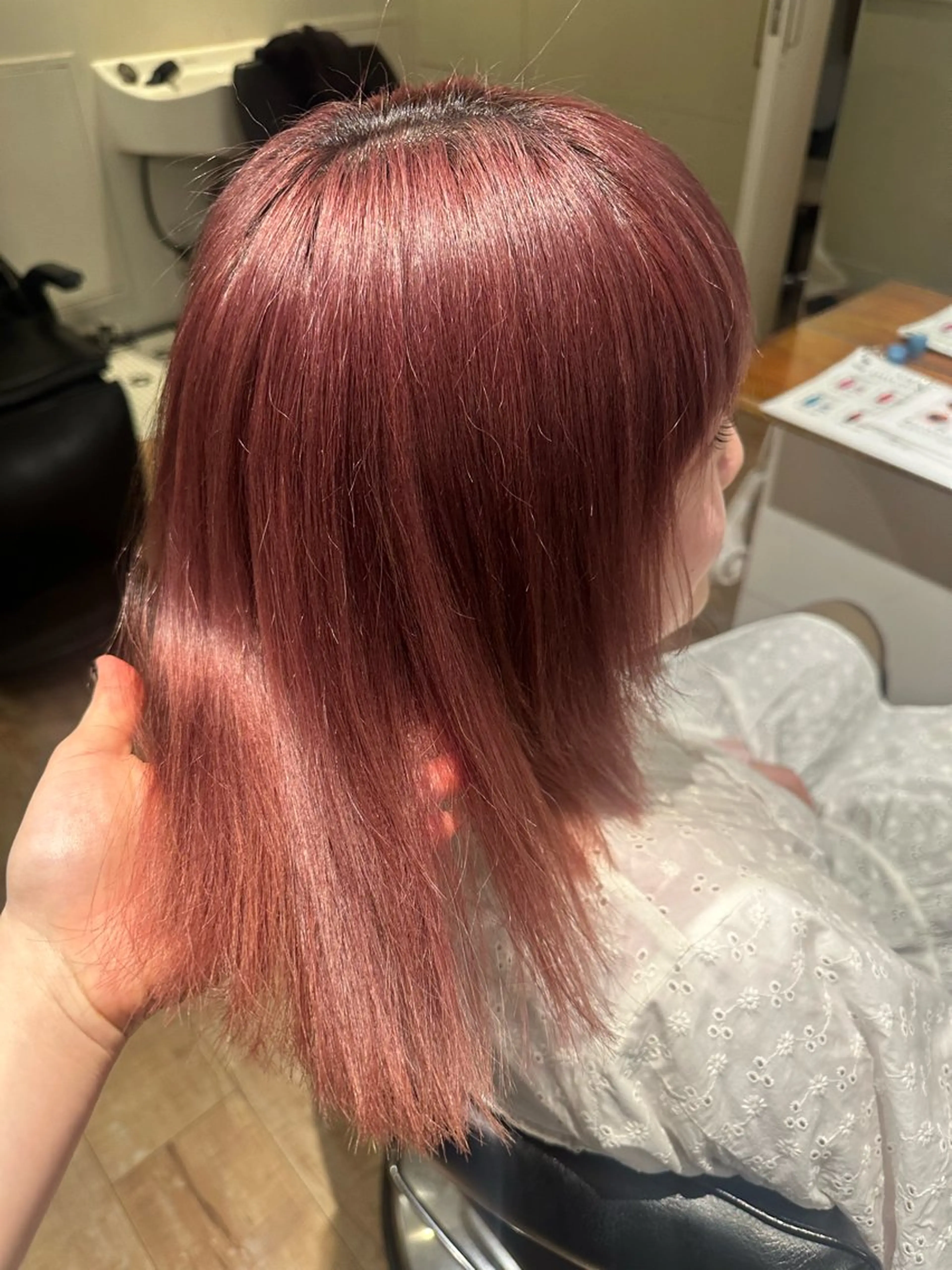 ミディアム ヘアカラー HUMANあすか /レディースカットのヘアスタイル