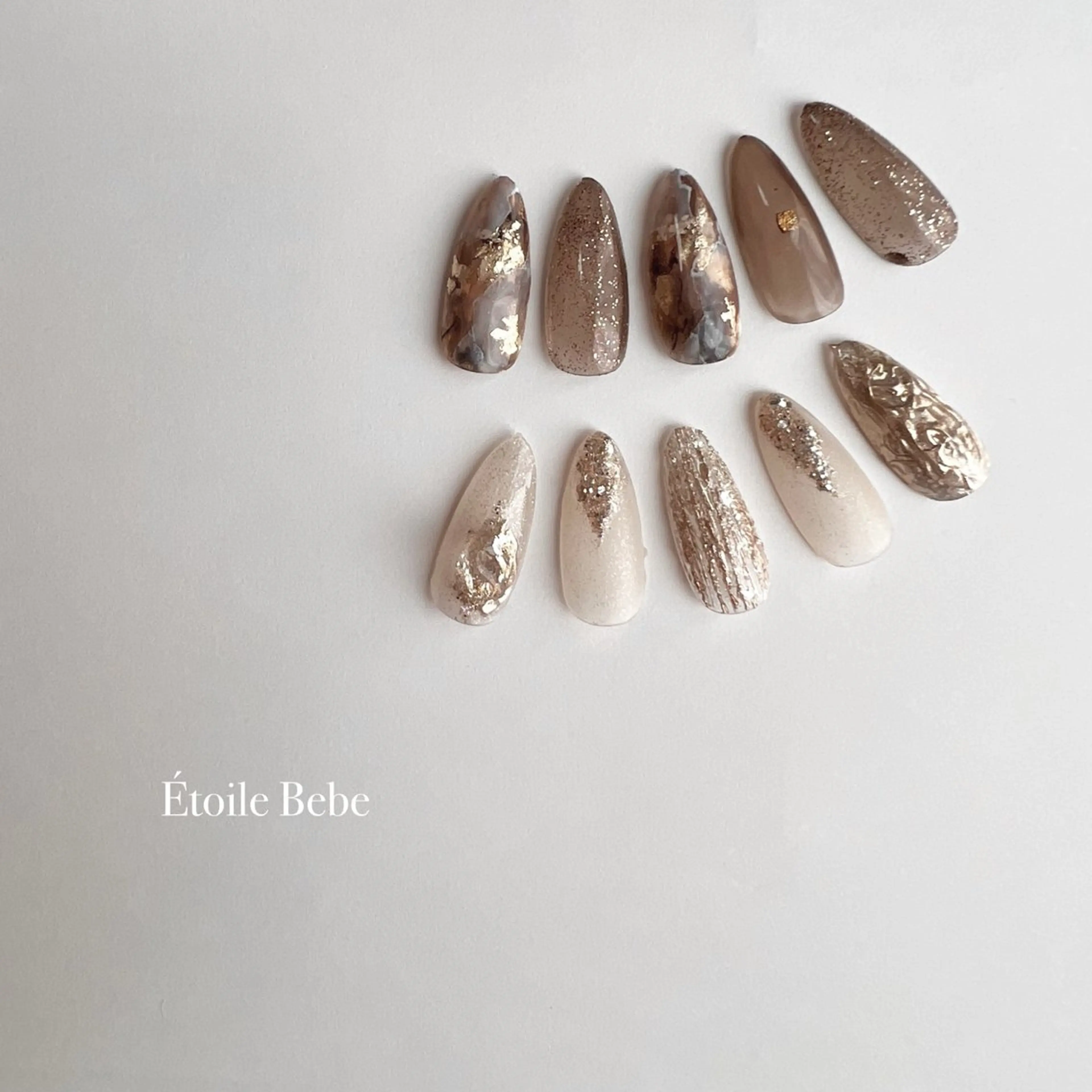 ネイル ニュアンスネイル 冬ネイル Étoile Bebeのネイルデザイン