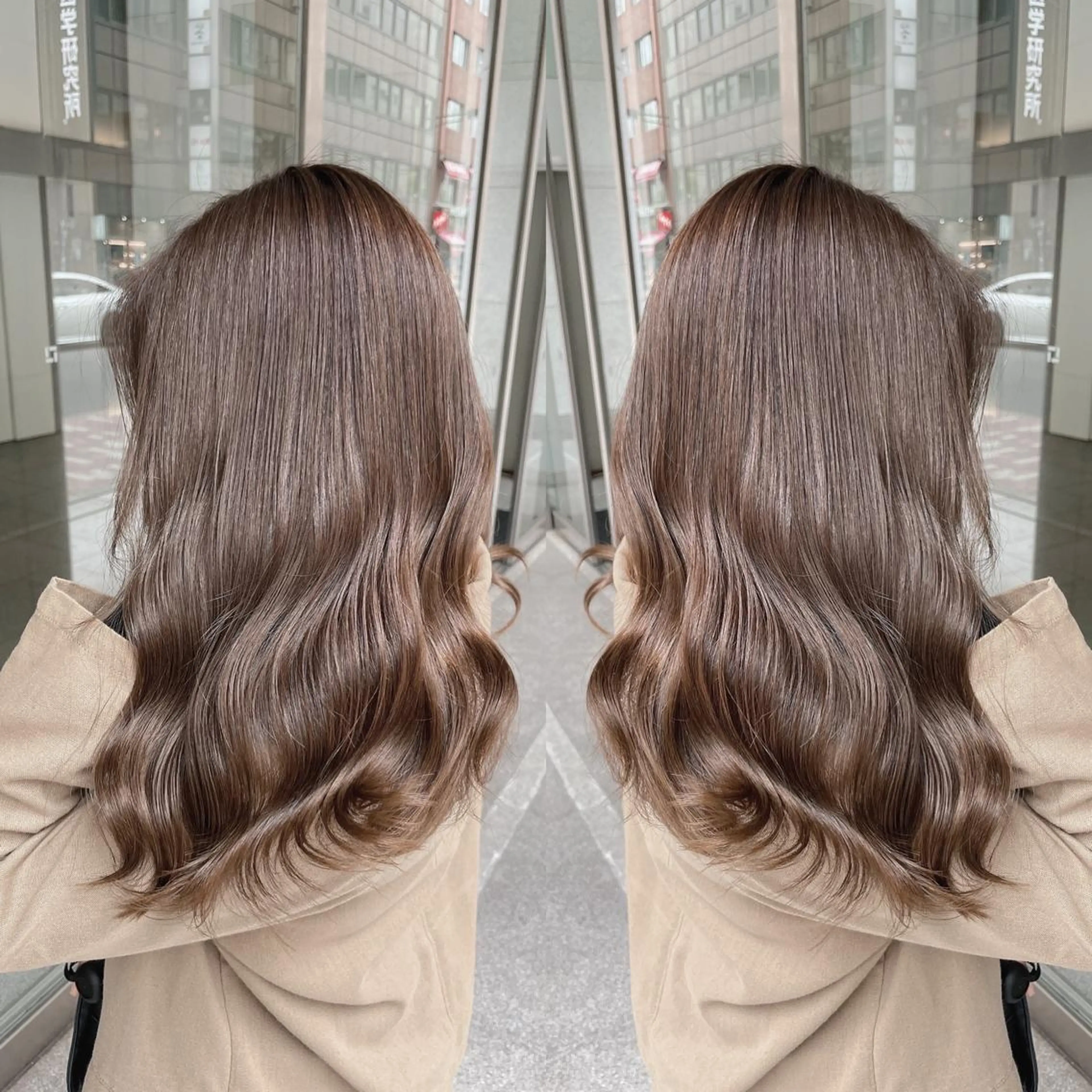 セミロング カラー 美髪美容師 くぼた店長🫧のヘアスタイル