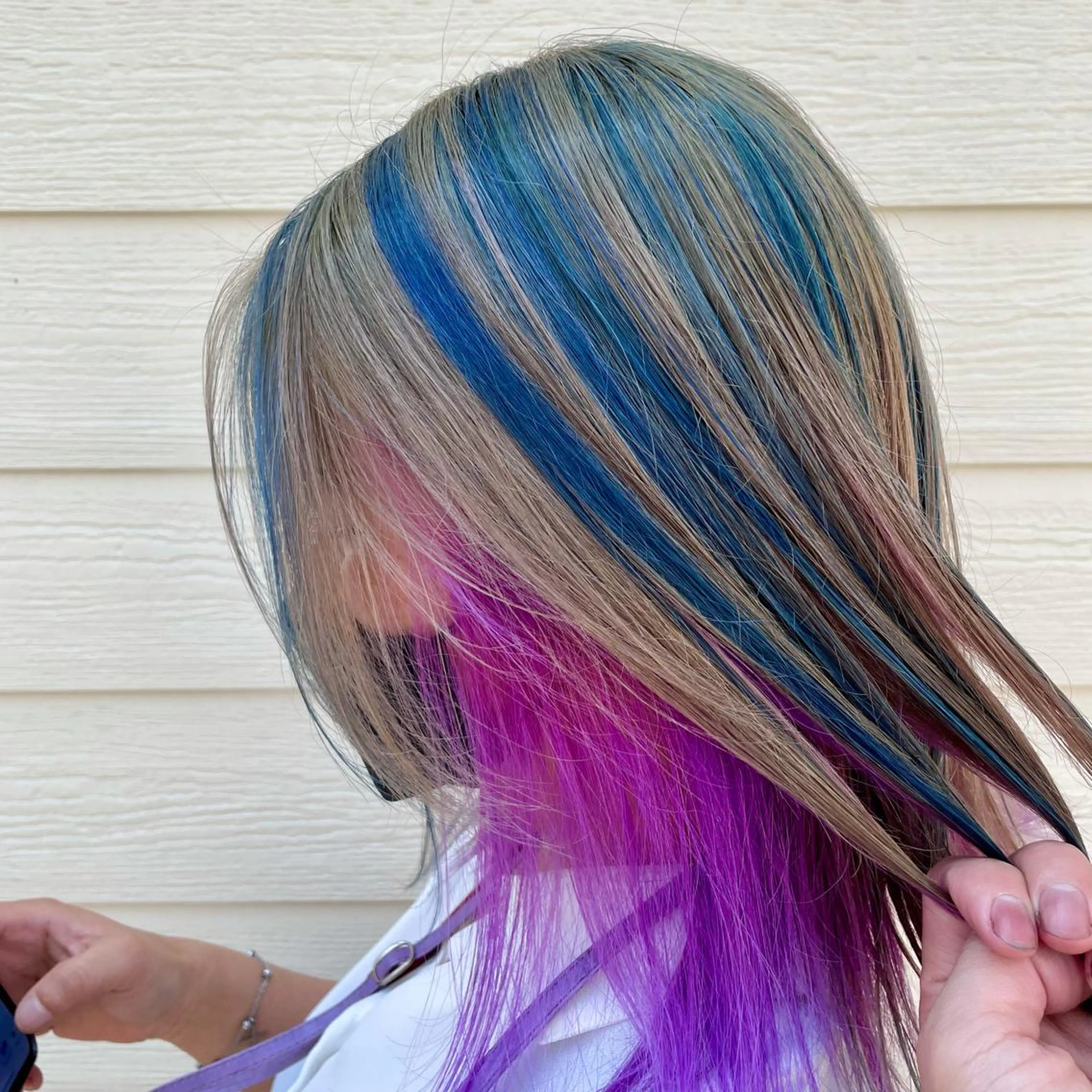 ミディアム カラー ブリーチ インナーカラー ヘアカラー トリートメント RUBEUS【ルベウス】所属・✨艶々カラー🎨 杉本賢人のヘアスタイル