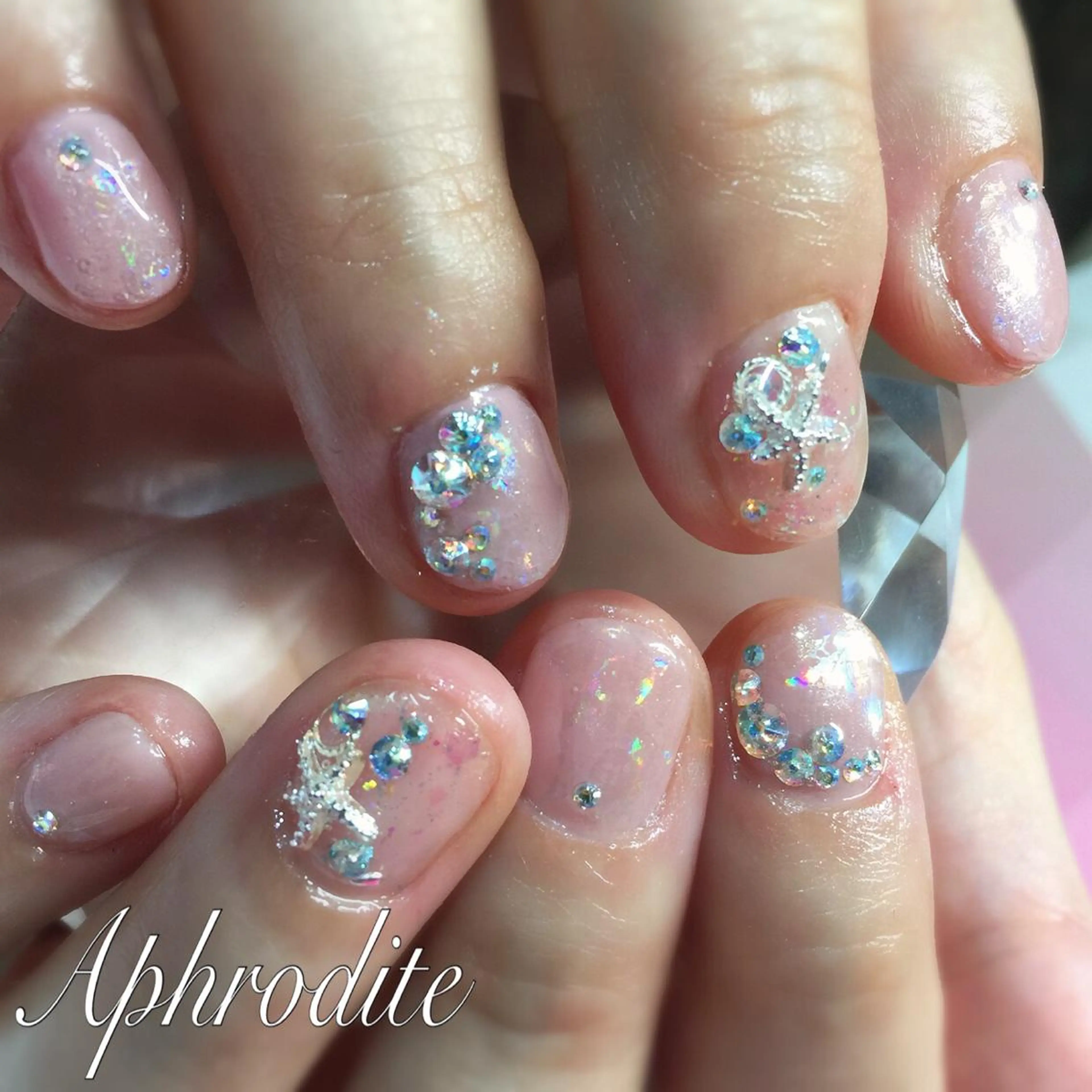 ネイル APHRODITE Nagisaのネイルデザイン