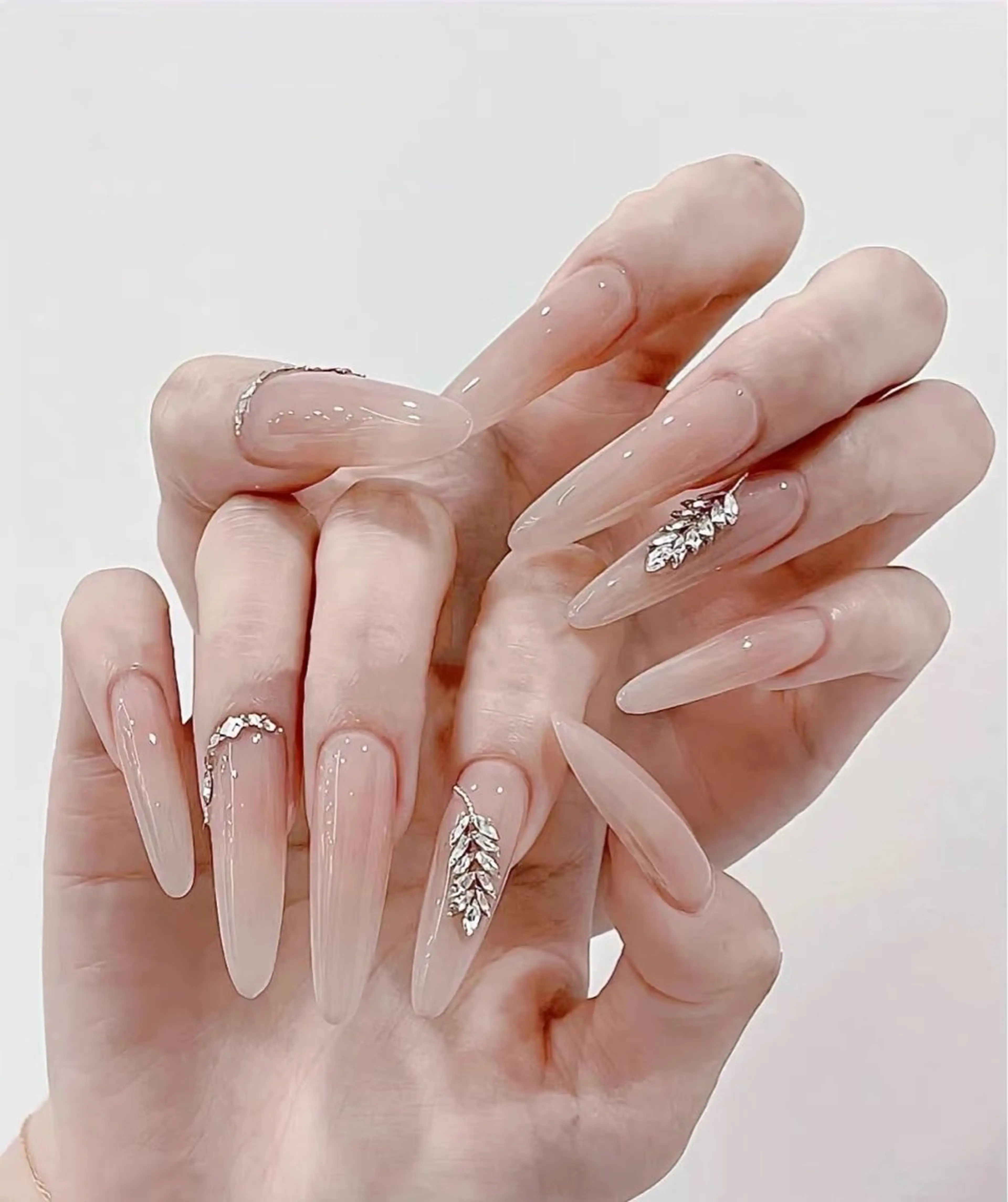 ネイル ハンドネイル オーシャン スカルプネイルサロンのネイルデザイン