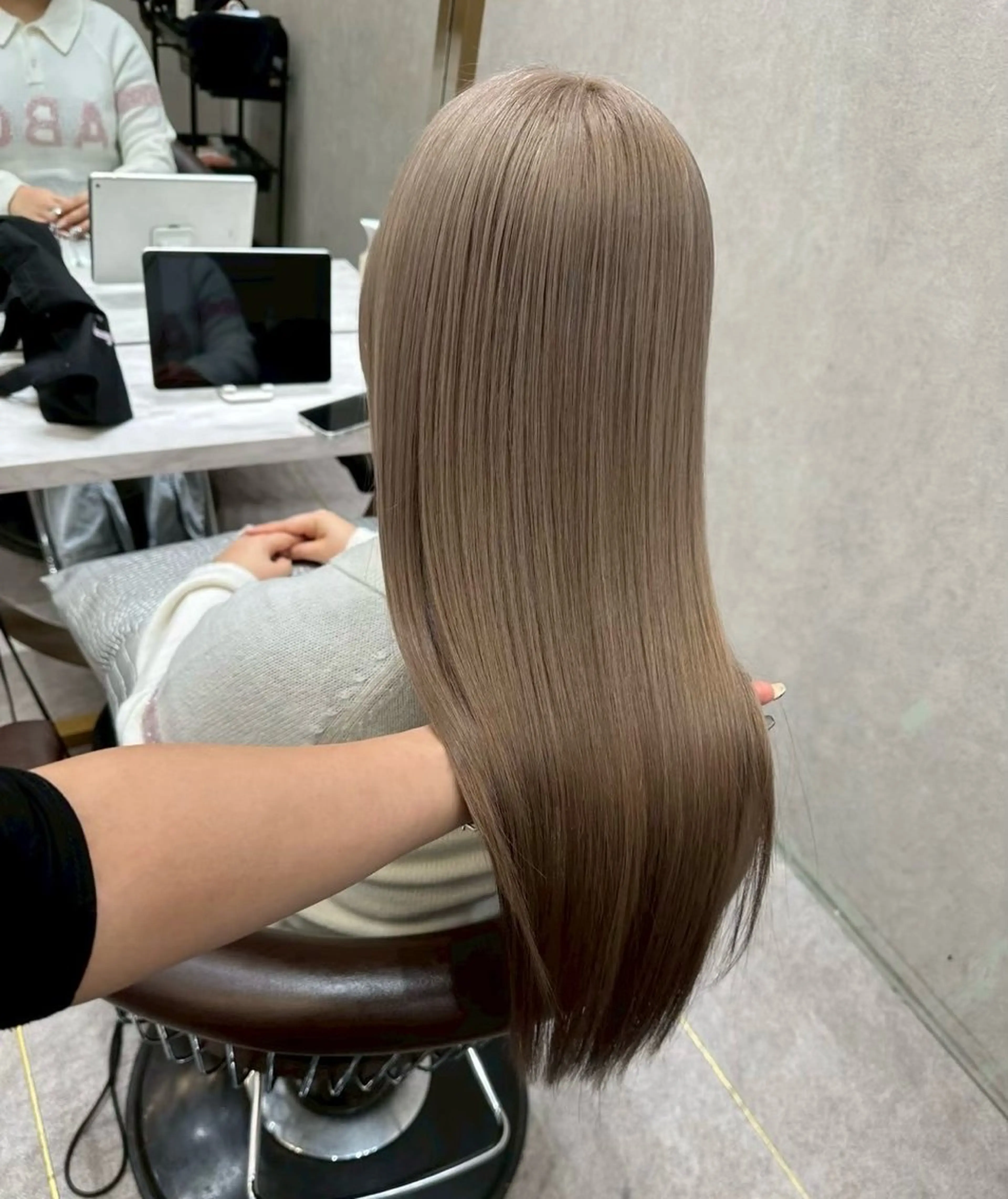 ロング 韓国風ヘア ヘアカラー トリートメント Lond Role所属・ブリーチなしカラー shizuka🎀のヘアスタイル