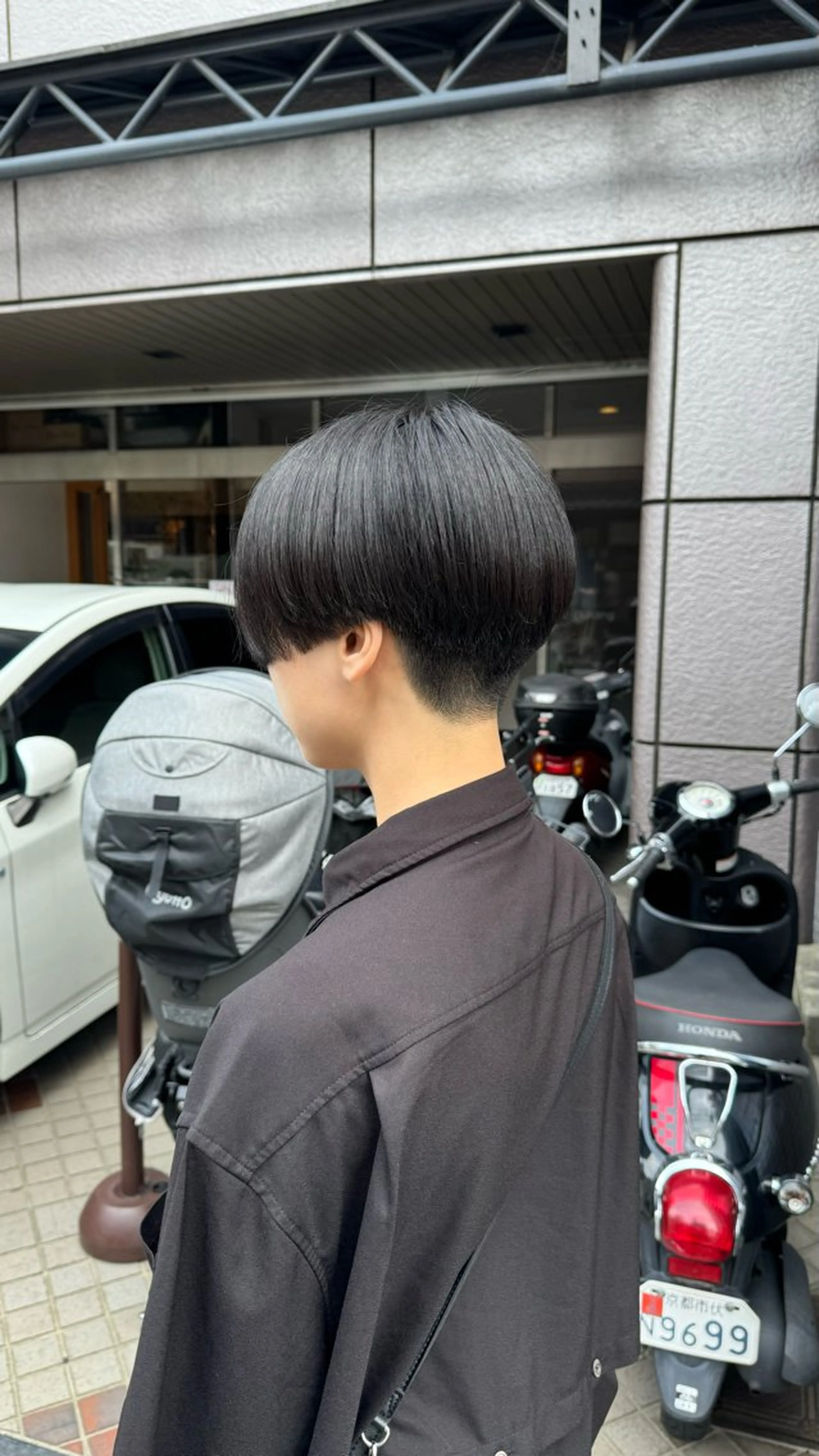 ショート カット Real me　京都 四条烏丸ドゥエ店所属・タナカ｜ 京都美容師のヘアスタイル