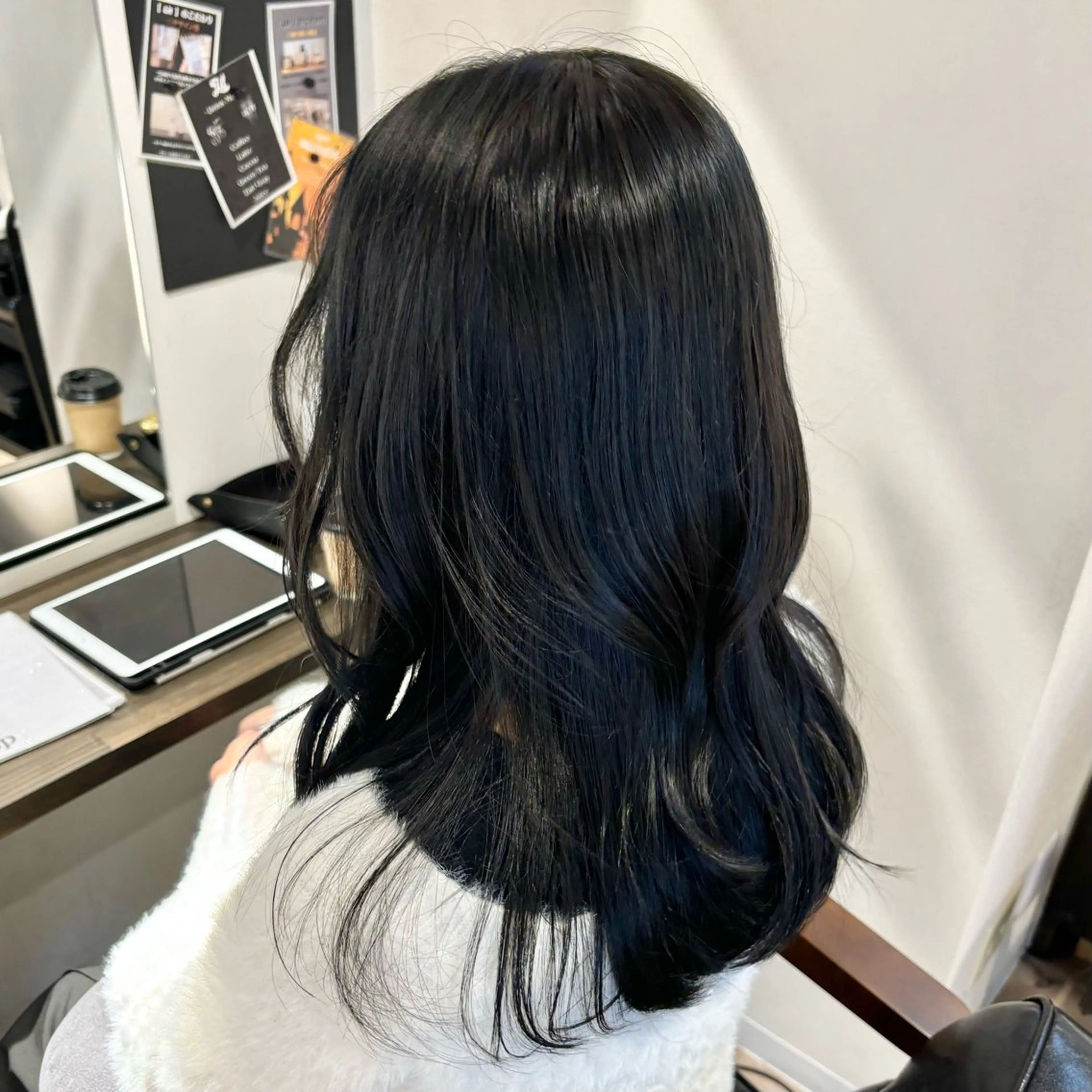 セミロング カット ヘアカラー トリートメント mIyu/ナチュラル カラー/レイヤー🤎のヘアスタイル