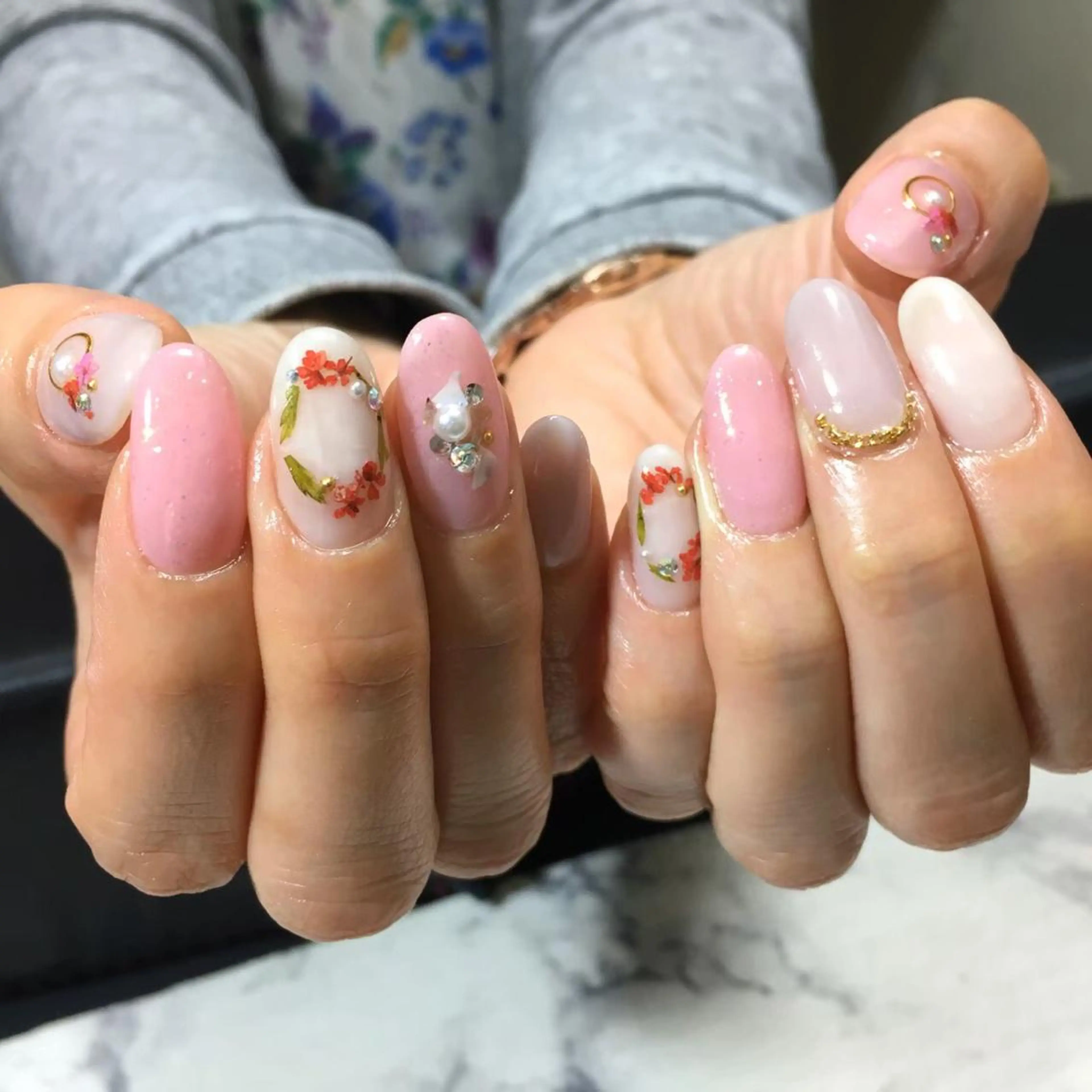 ミディアム sincere nailのネイルデザイン