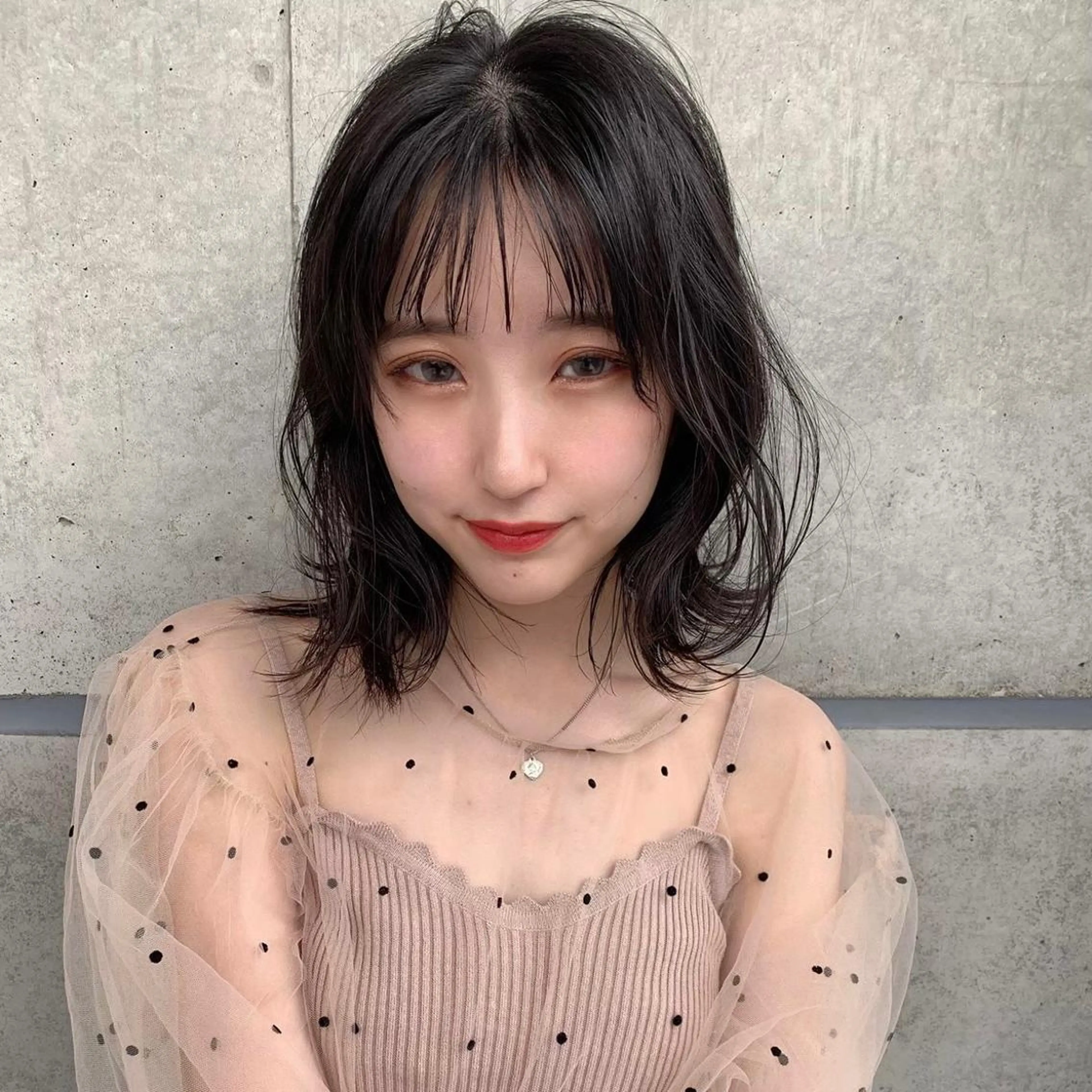 セミロング カラー ヘアアレンジ 🩵色落ち可愛い 寒色カラー🩵のヘアスタイル