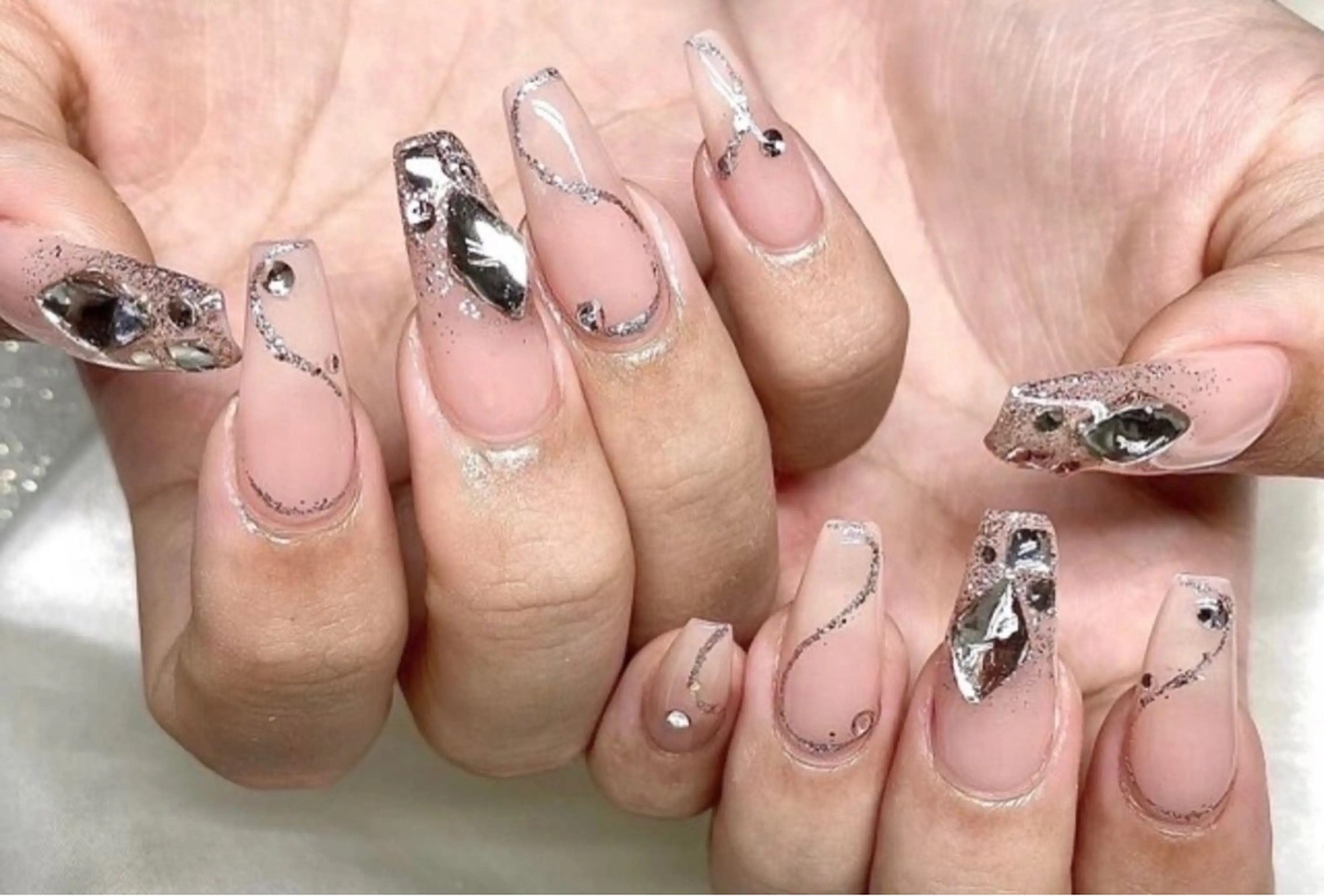 ハンド💅🏻チップ長さだし10本付け放題コース🫧【オフ込み】の写真
