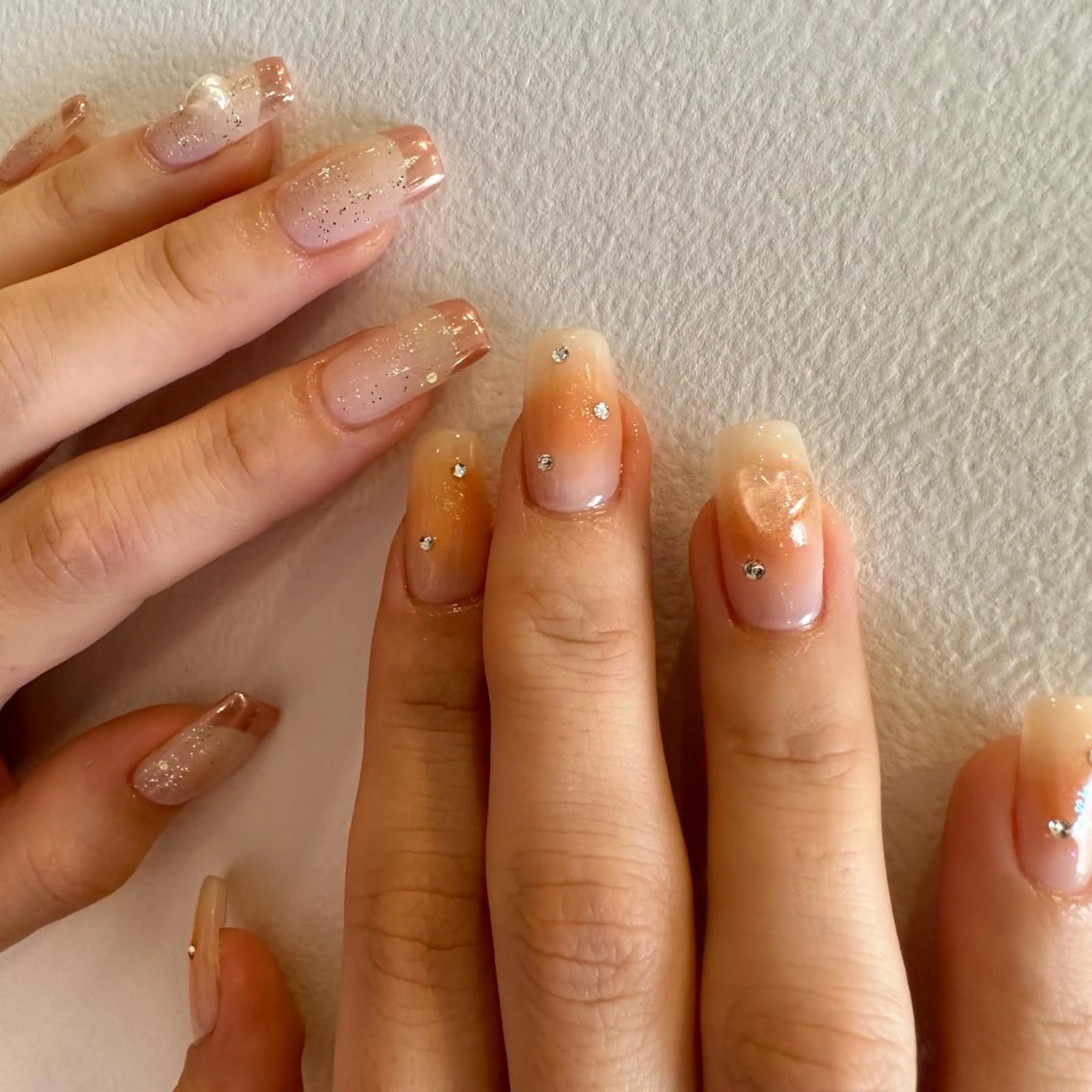 ネイル ハンドネイル 佐藤 穂乃香のネイルデザイン