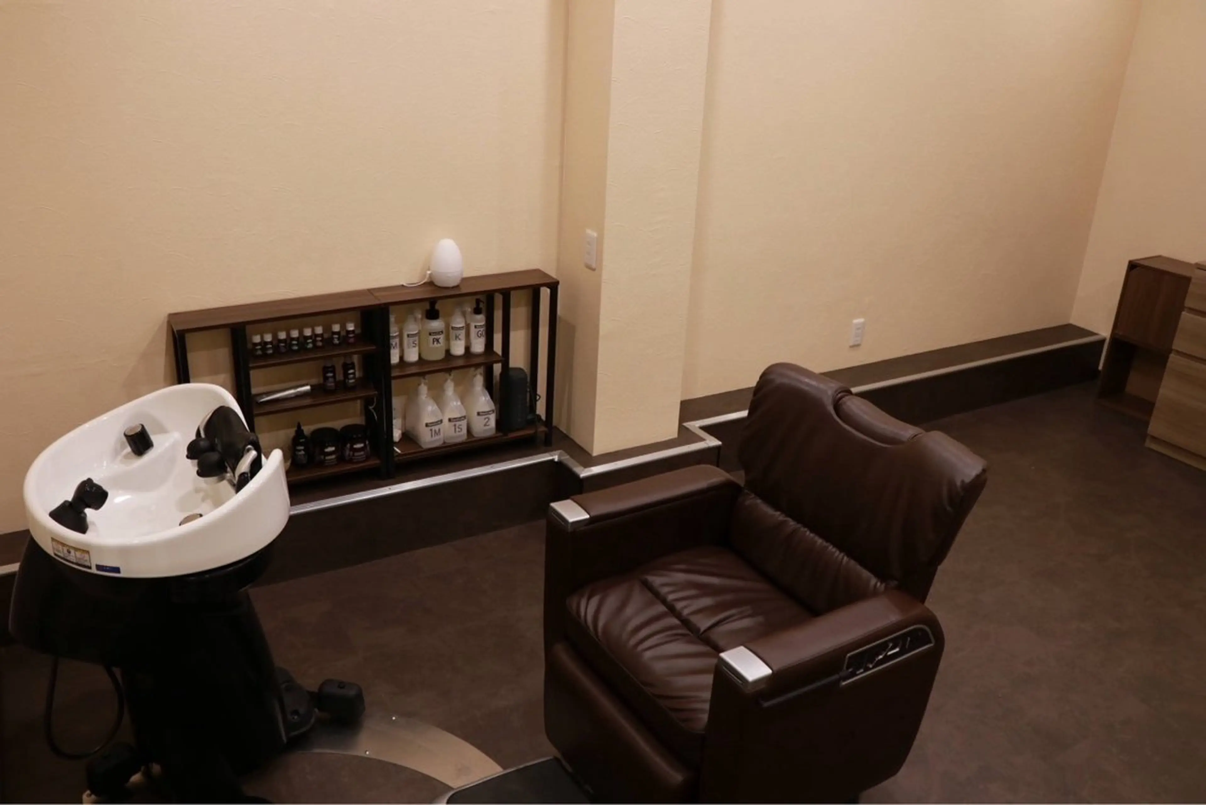 セミロング カラー カット ヘアカラー ＥＮ所属・head spa ENのヘアスタイル