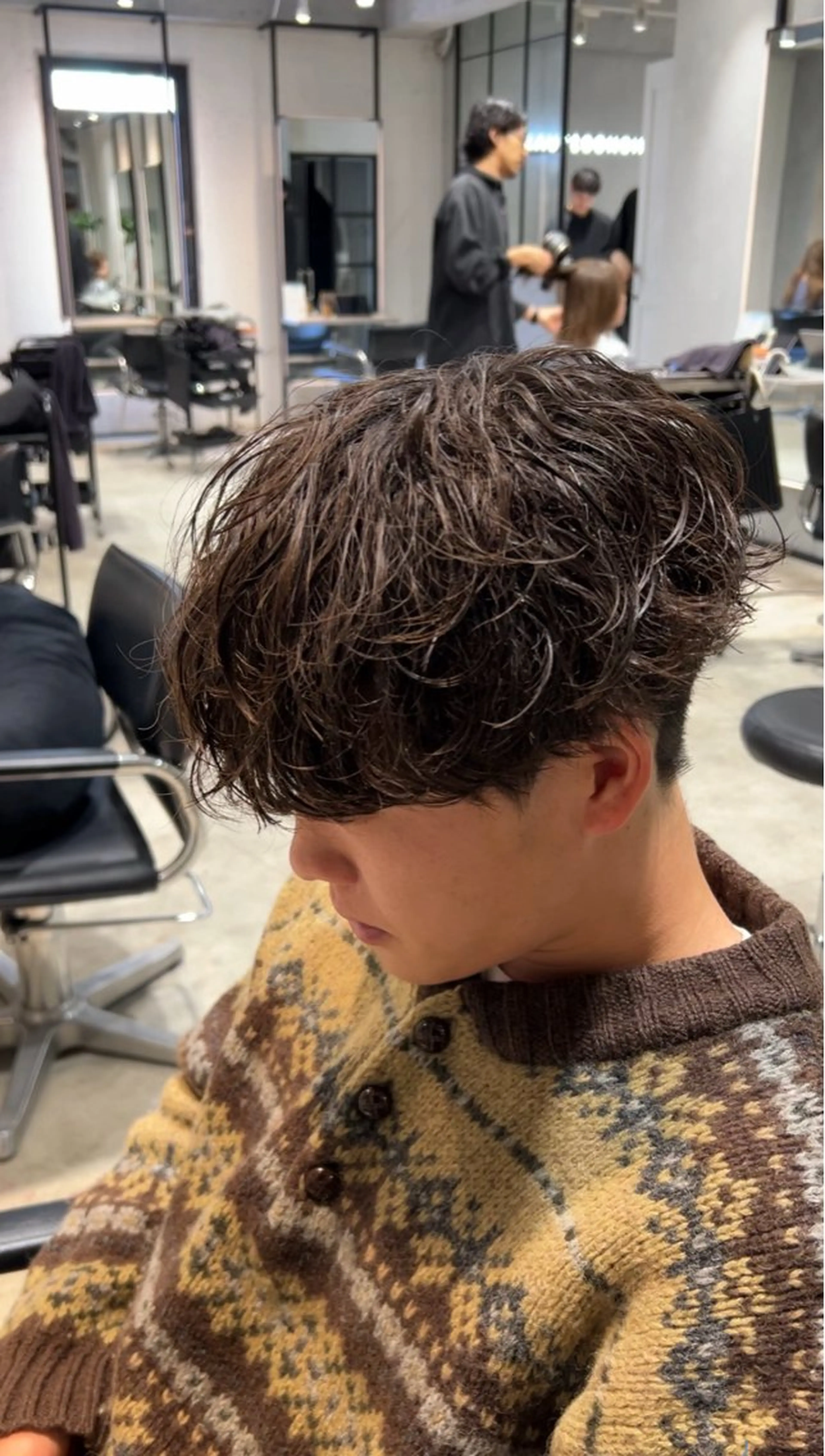 パーマ メンズ カット パーマ トリートメント 韓国ヘアダウンパーマ シャドウパーマ/航太のヘアスタイル