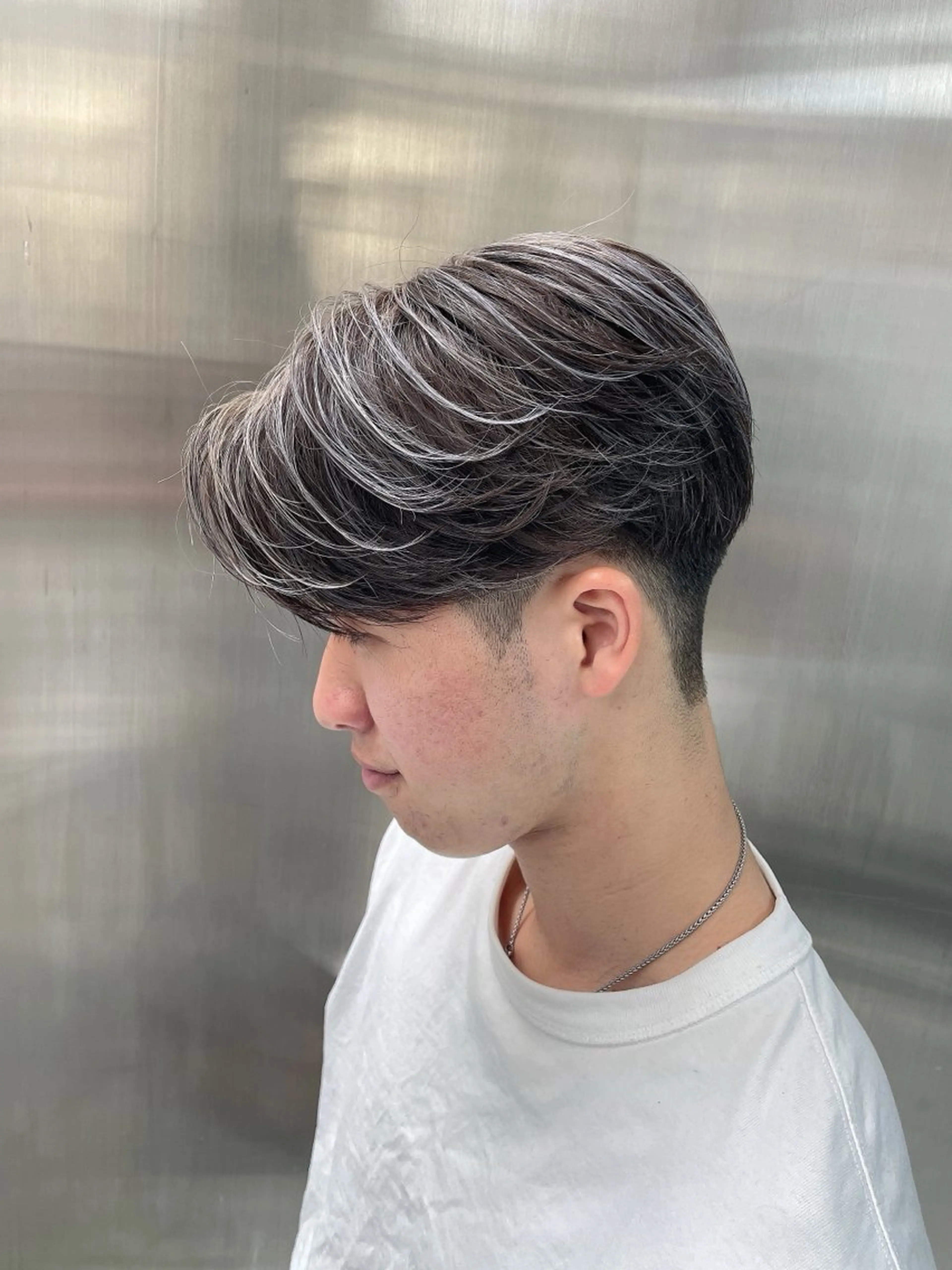 メンズ メンズハイライト ツーブロ刈り上げ 小野寺望叶のヘアスタイル