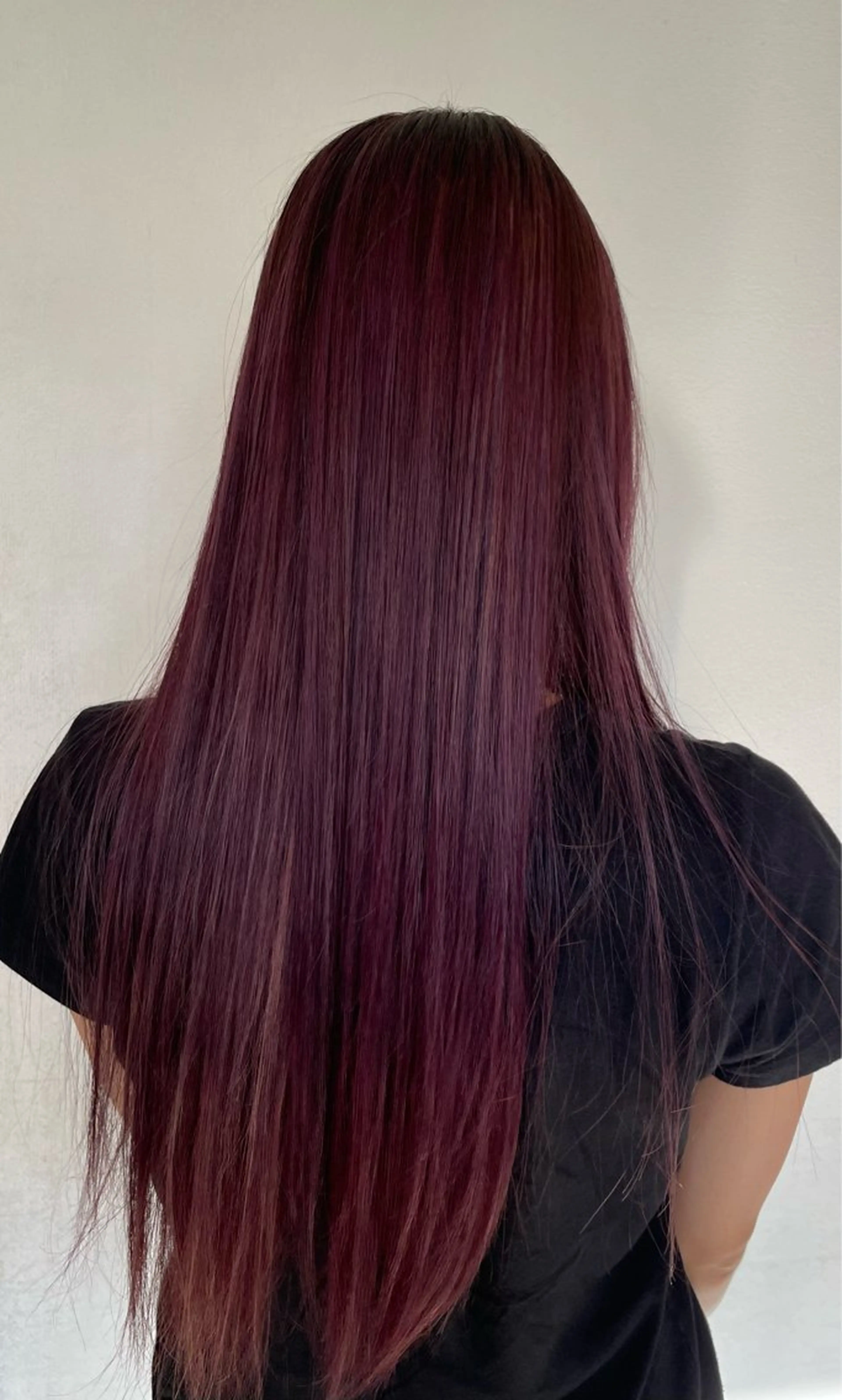 カラー ブリーチ ラベンダーカラー ピンクカラー ピンクラベンダー ヘアカラー 柳澤 夢叶のヘアスタイル