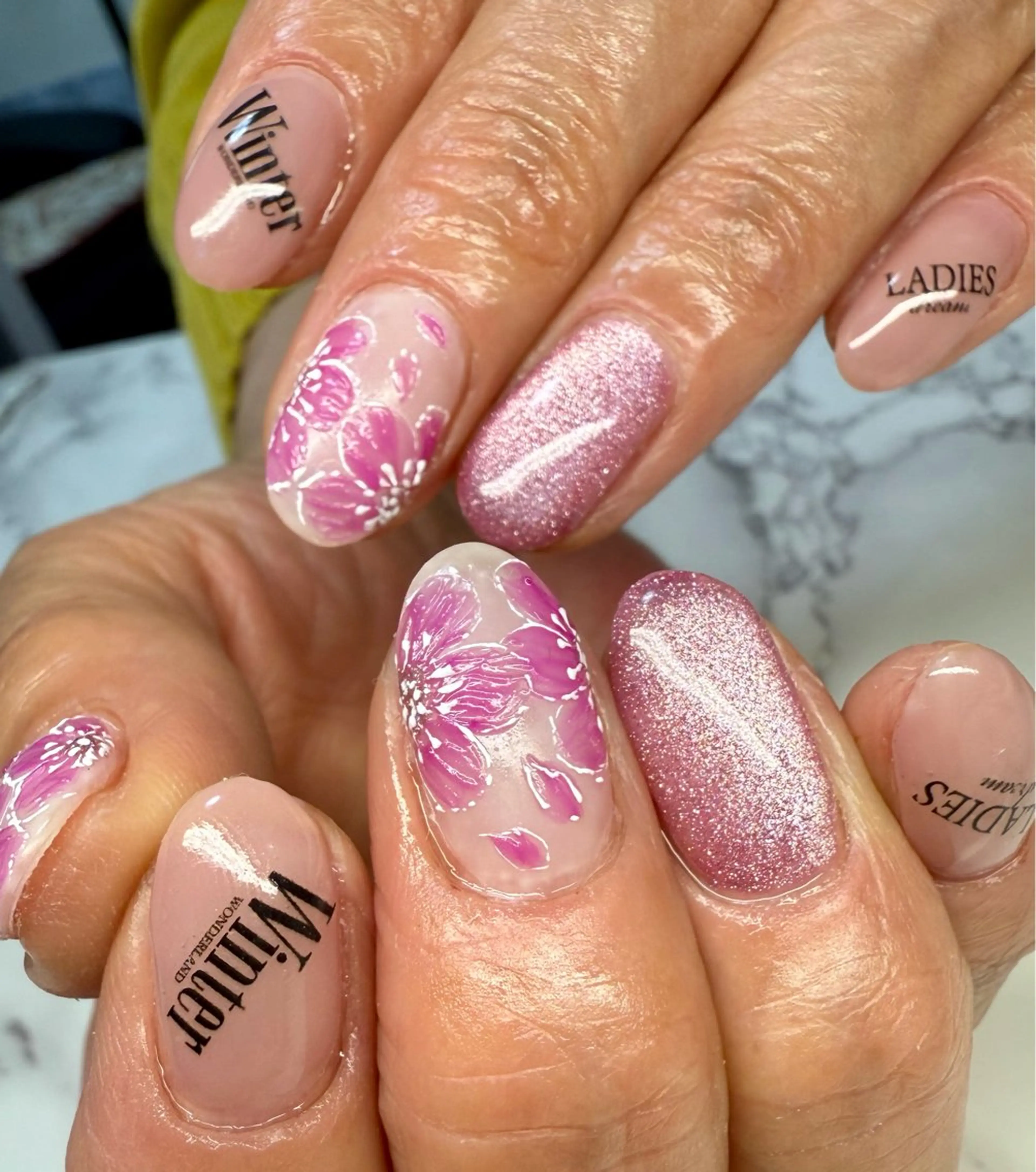 ネイル アートネイル チークネイル フレンチネイル 氷ネイル・うるうるネイル キラキラネイル M.N_ nailのネイルデザイン