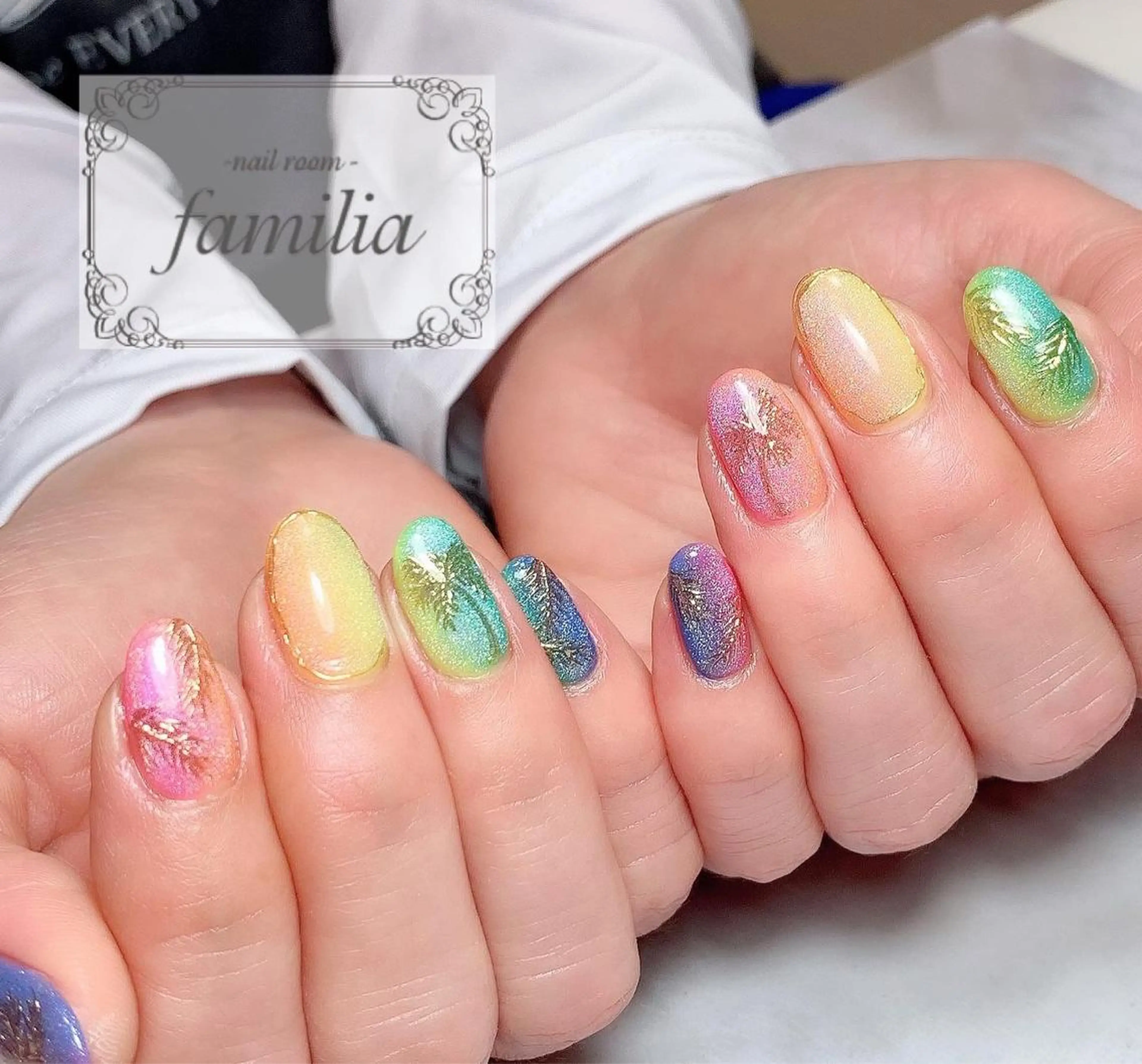 ネイル ハンドネイル -nailroom- familiaのネイルデザイン