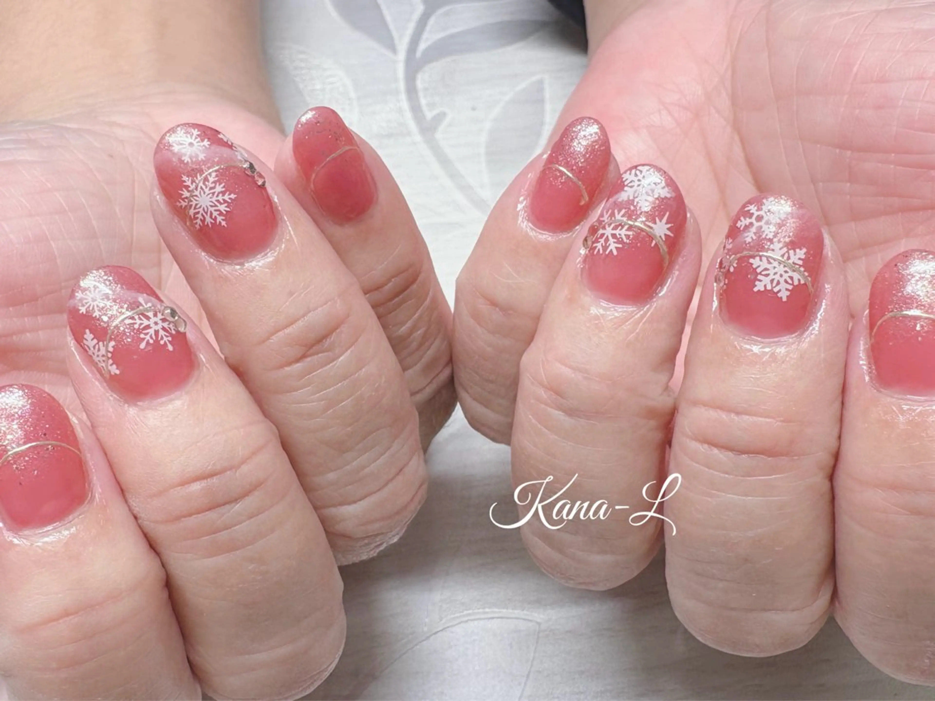 ネイル 芦辺 香奈のネイルデザイン