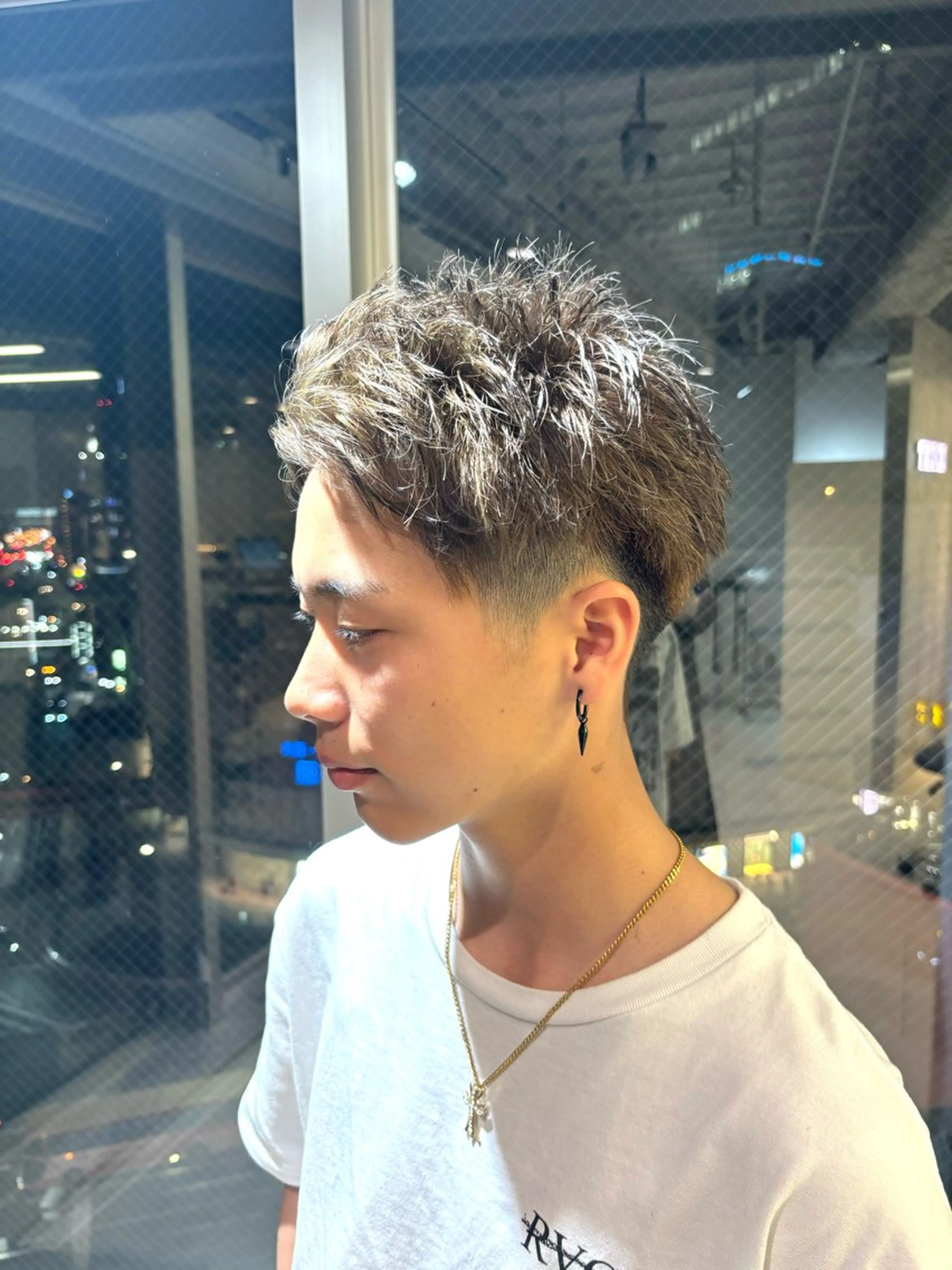ショート カラー メンズ メンズブリーチ スパイキーショート ブリーチ ショートヘア ヘアカラー トリートメント ブリーチ＆波巻パーマ /飯牟田/GEAR.のヘアスタイル