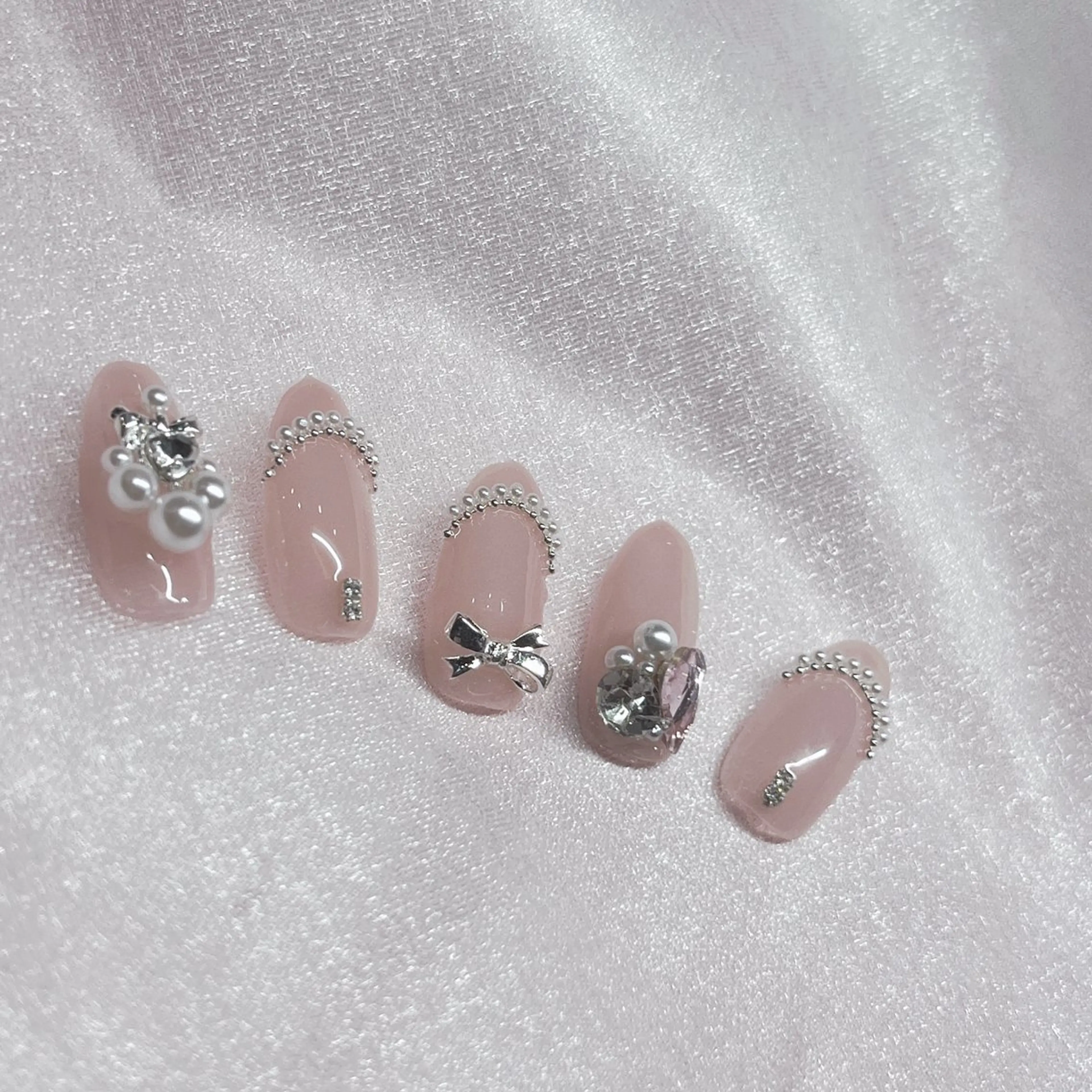 ネイル ハンドネイル CARAT カラットのネイルデザイン