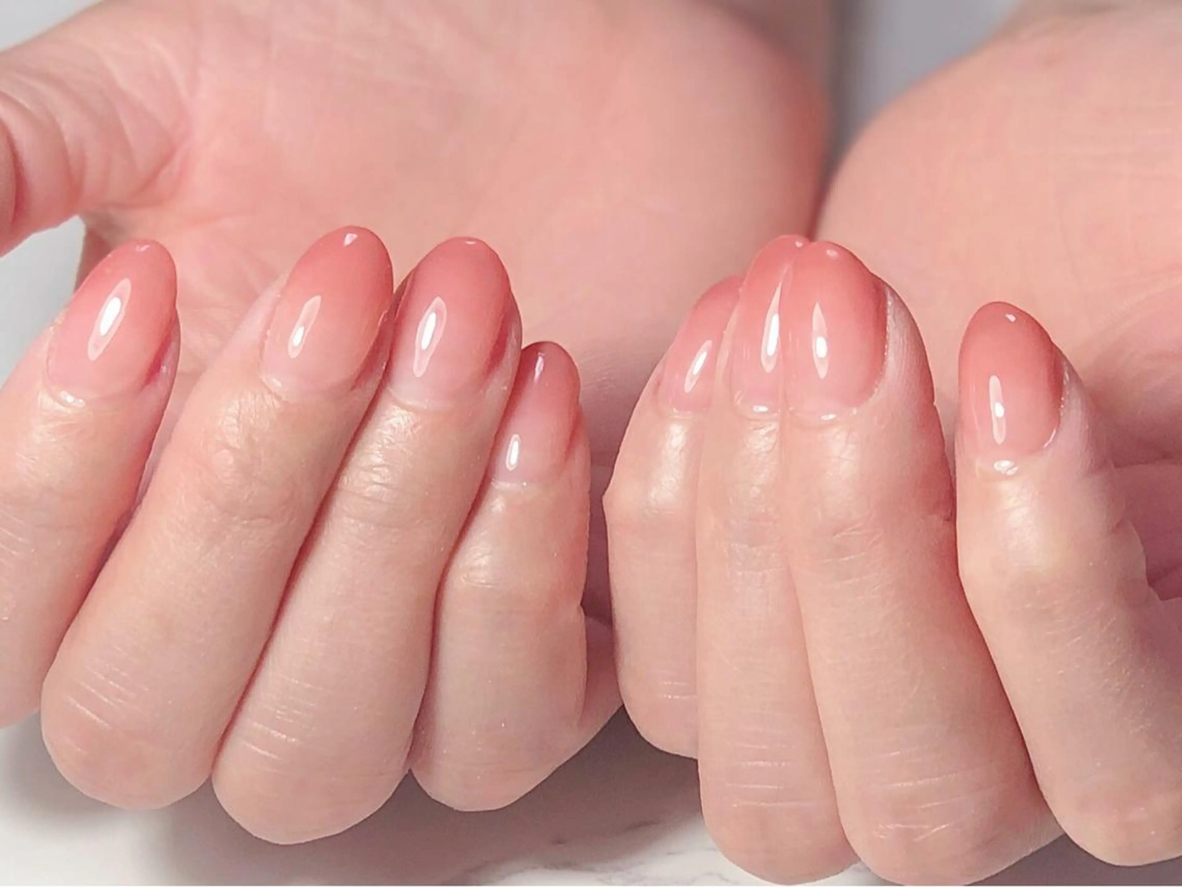 ネイル ジェルネイル グラデーション オフィスネイル ワンカラーネイル 春ネイル 辻野 和枝のネイルデザイン