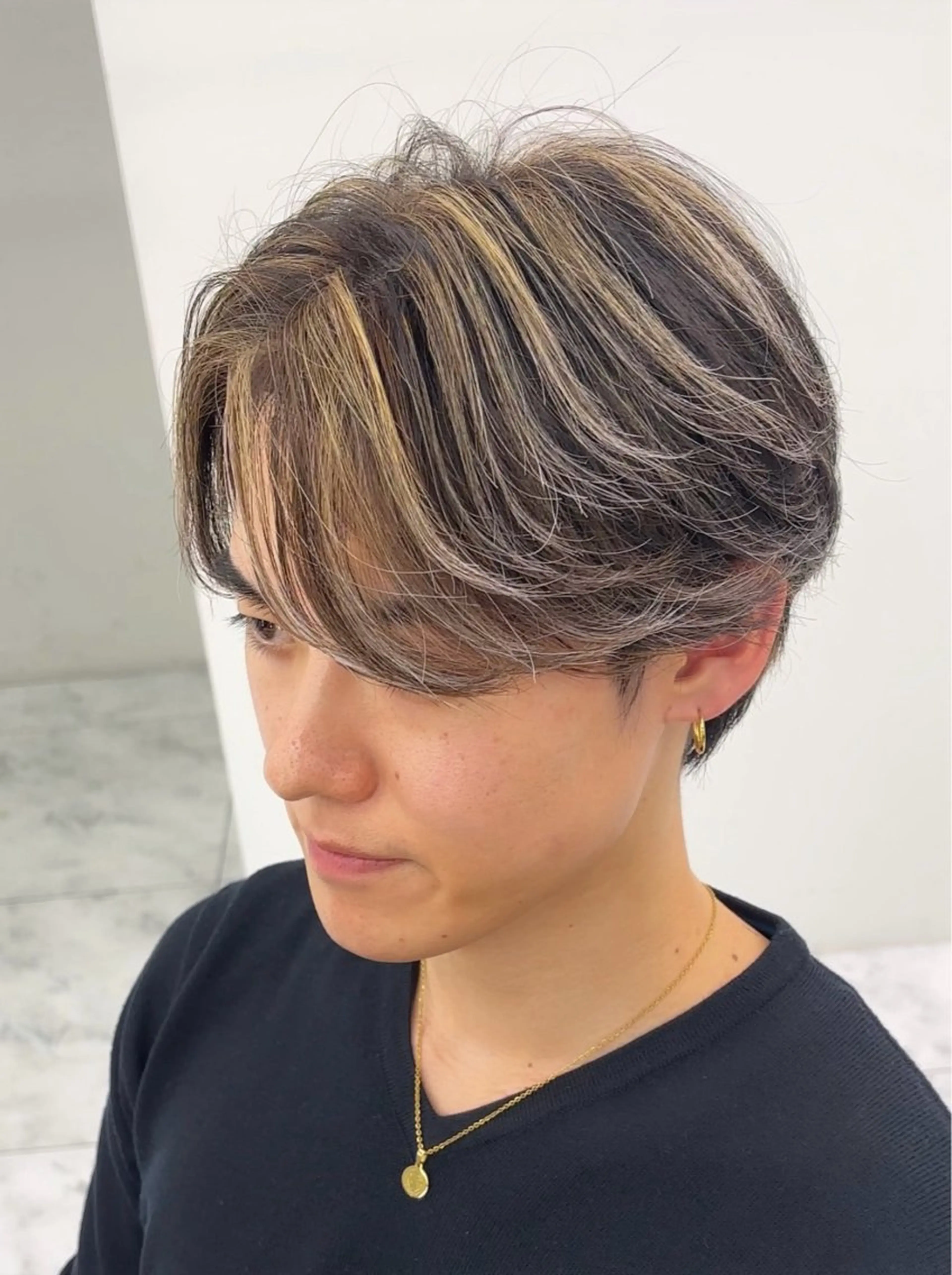 カラー メンズ ヘアカラー 𝐚𝐨𝐢 メンズ ‪‪/メッシュのヘアスタイル