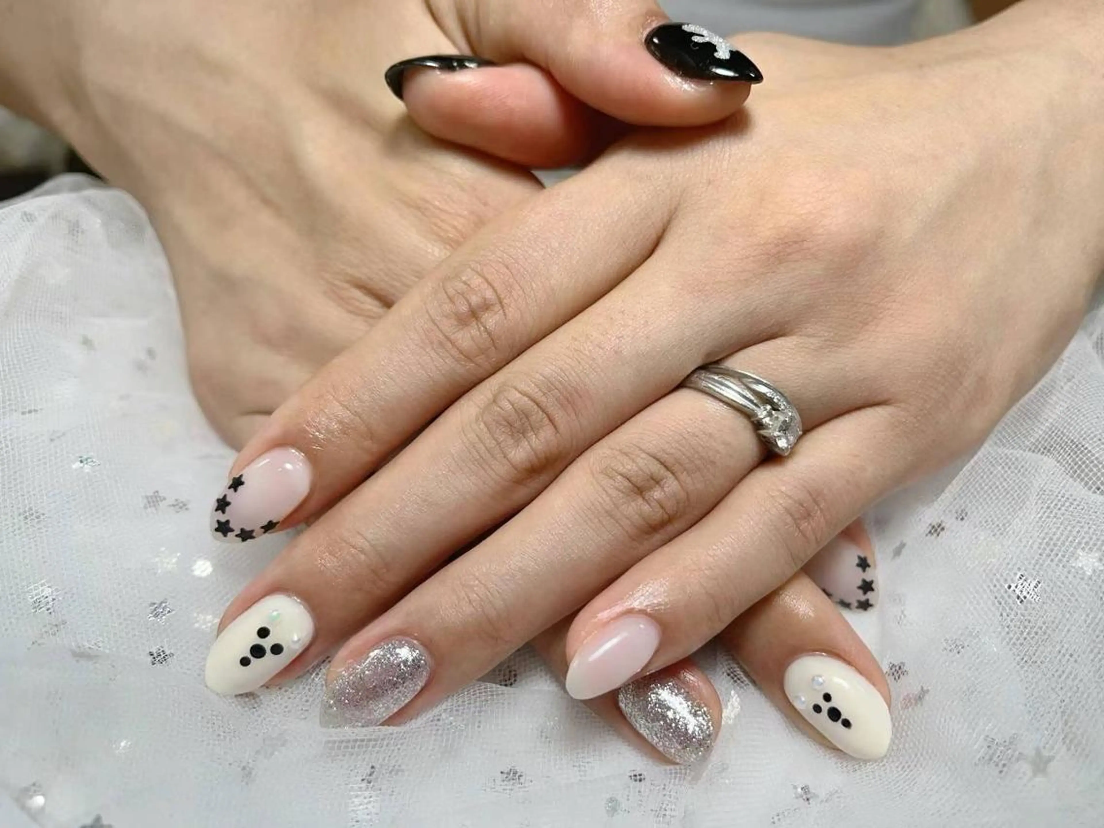 ネイル VIVIAN リサのネイルデザイン