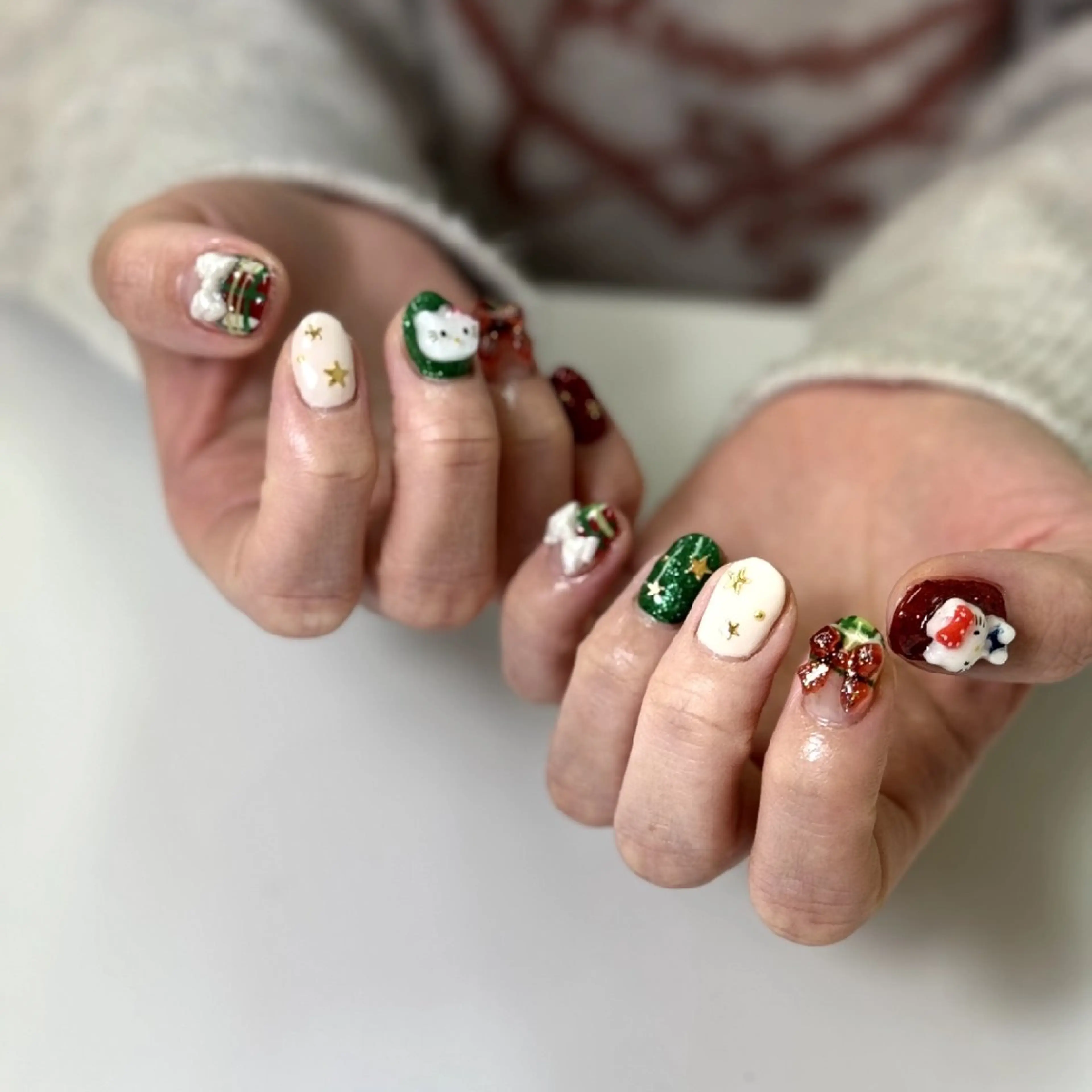 ネイル 冬ネイル クリスマス ハンドネイル muum　新宿2分 新宿三丁目1分のネイルデザイン