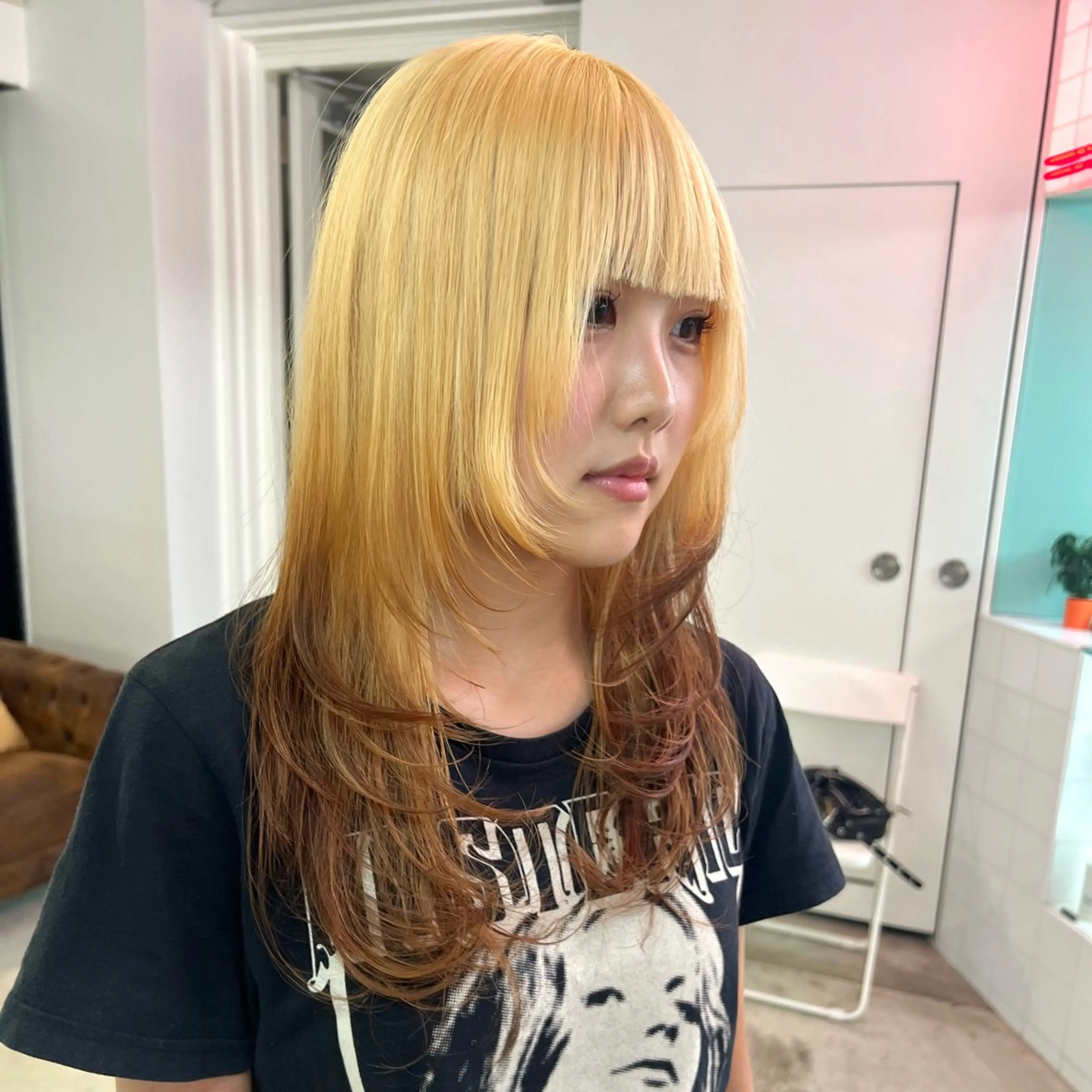 ミディアム カラー メンズ カット ヘアカラー 🧨ブリーチー×ボブ レイヤー💎じゅえるのヘアスタイル
