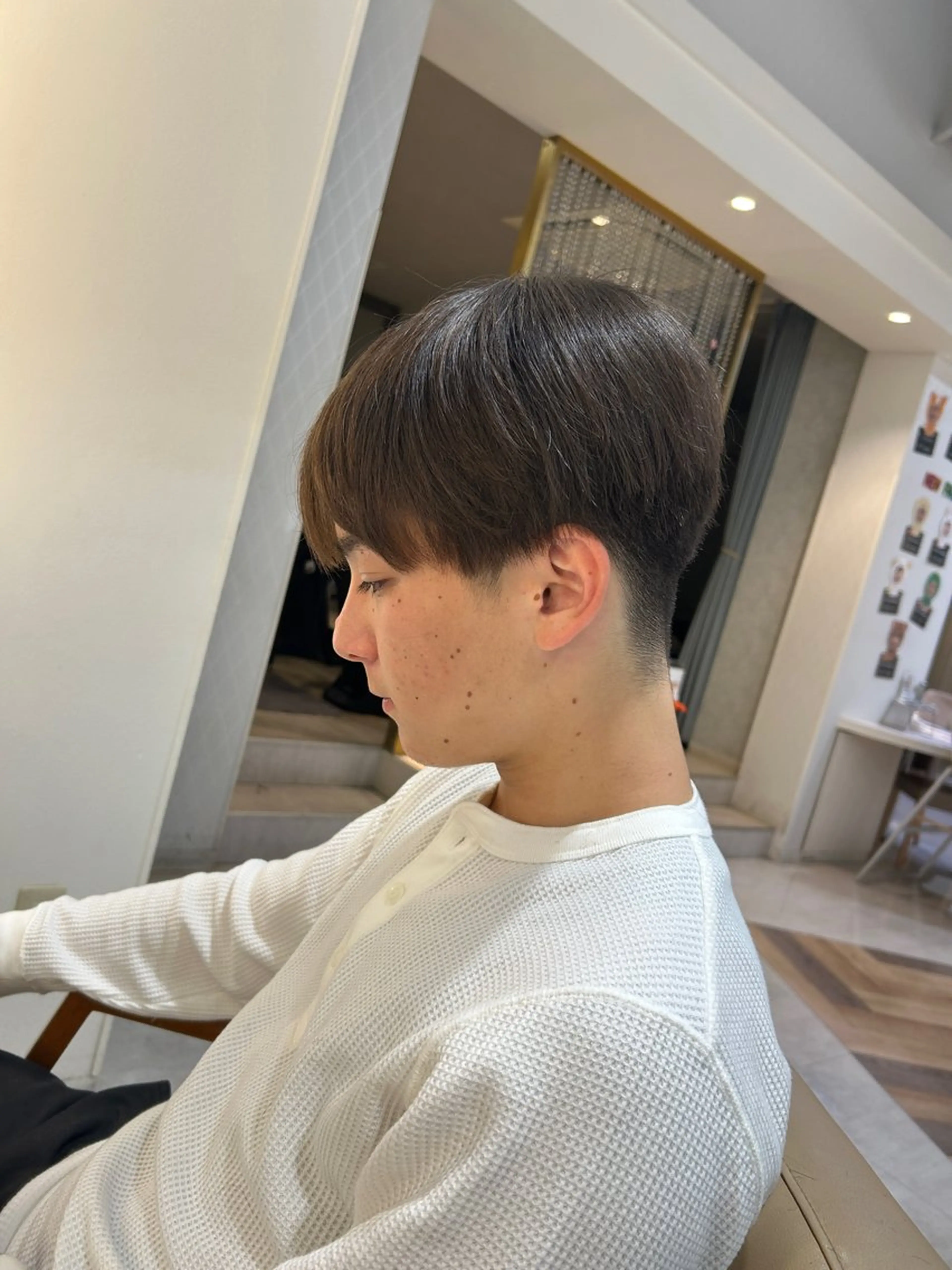 メンズ マッシュ カット ヘアーメイクウィル野田阪神店所属・Yuu/髪質改善 デザインカラーのヘアスタイル