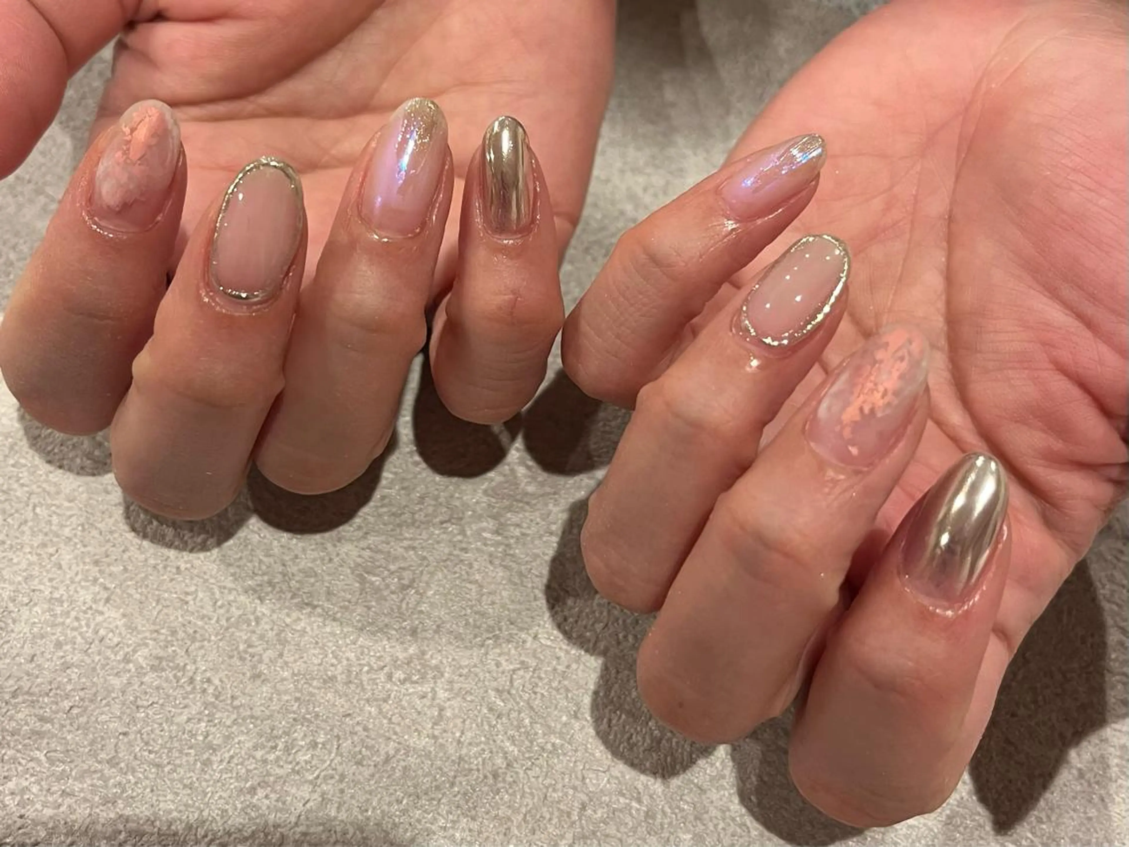 ネイル ミラーネイル ニュアンスネイル スカルプネイル ハンドネイル 小河 仁美のネイルデザイン