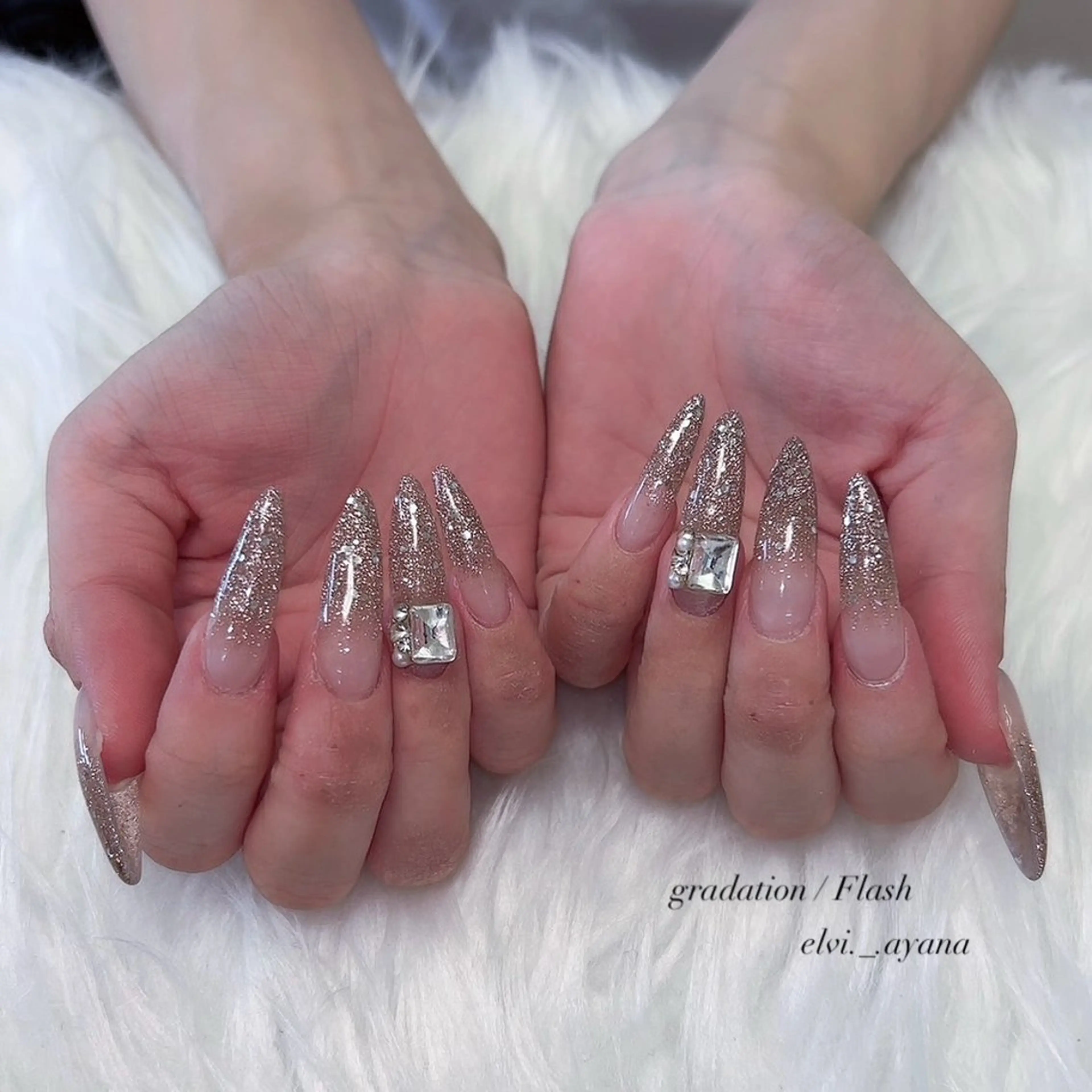 ネイル ハンドネイル SALON ELVI.所属・𝚊𝚢𝚊𝚗𝚊 .のネイルデザイン