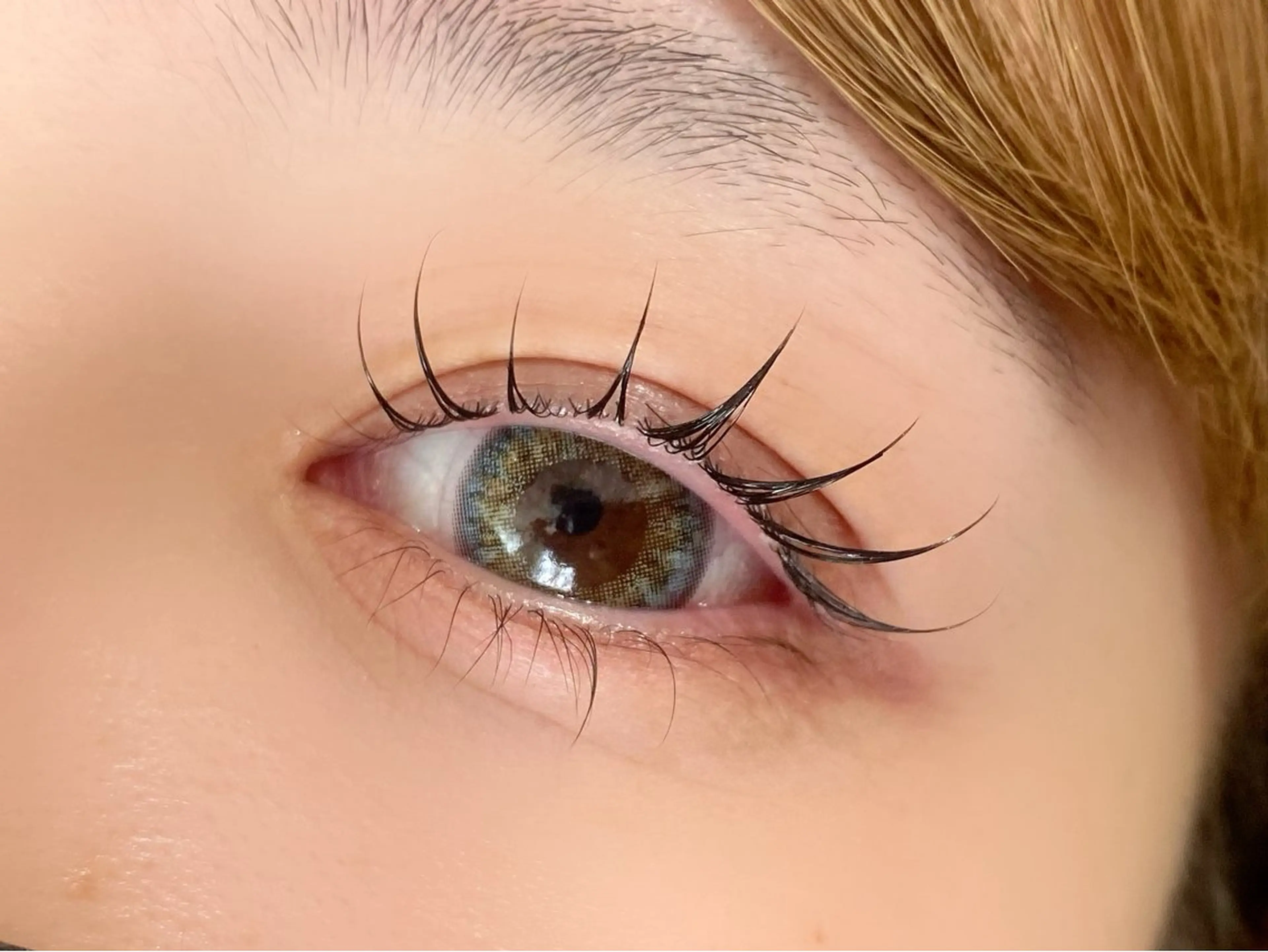 マツエク・マツパ 束感まつ毛 EYE CHARMANTのマツエク・マツパデザイン