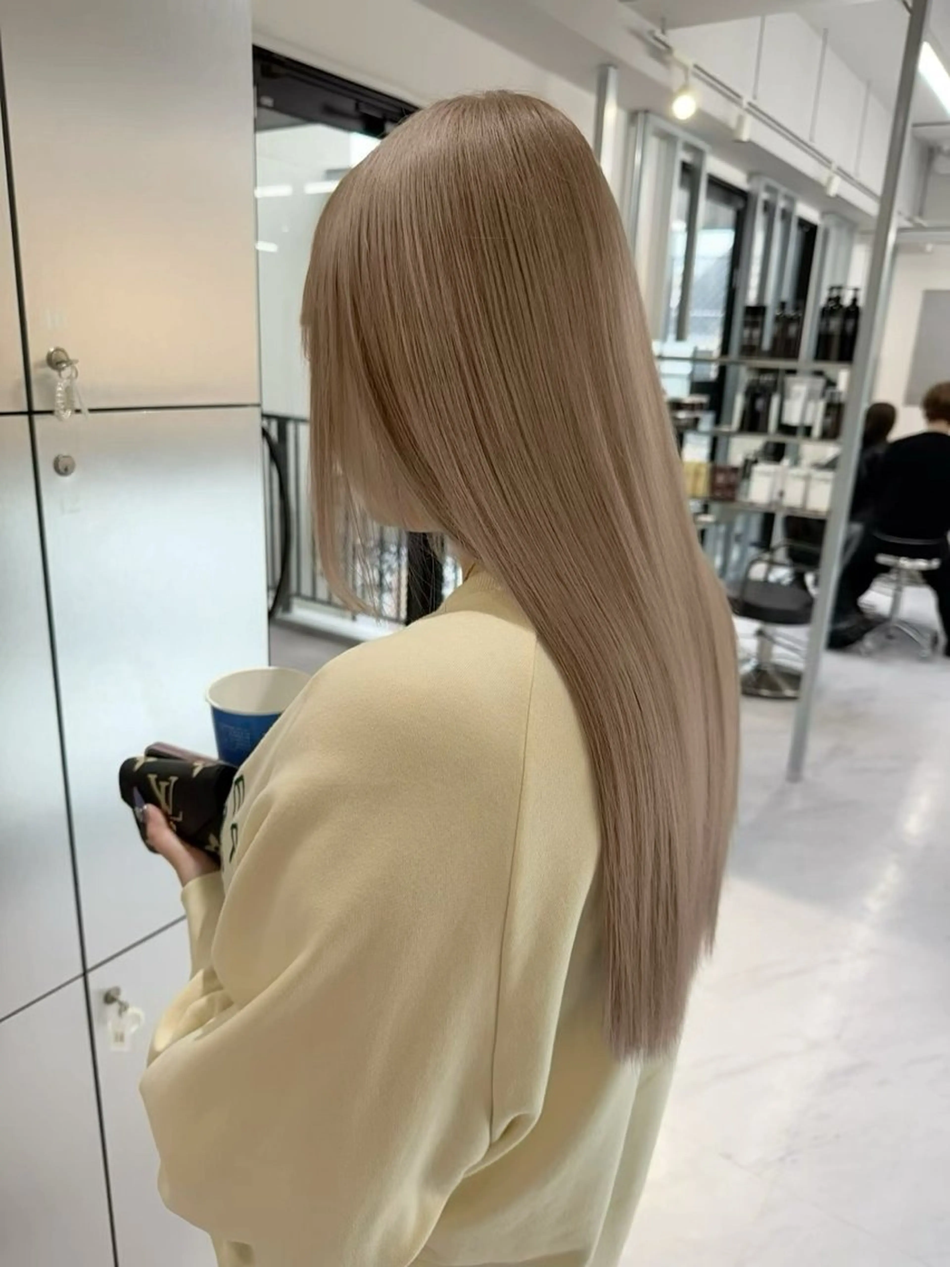 【️🫧透き通るような透明感️🫧⠀】✨ブリーチ＋カラー＋トリートメント✨の写真