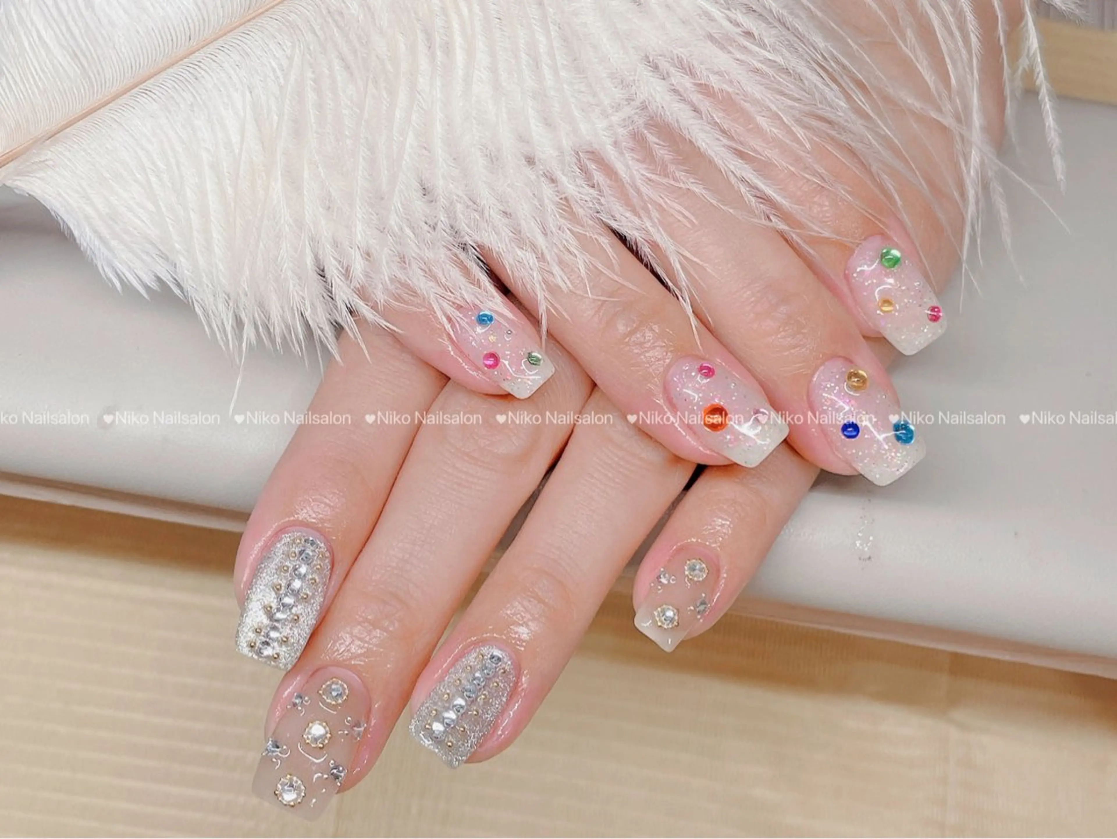 ネイル チークネイル 長さ出し フットネイル フレンチネイル ジェルネイル Niko nailサロンのネイルデザイン
