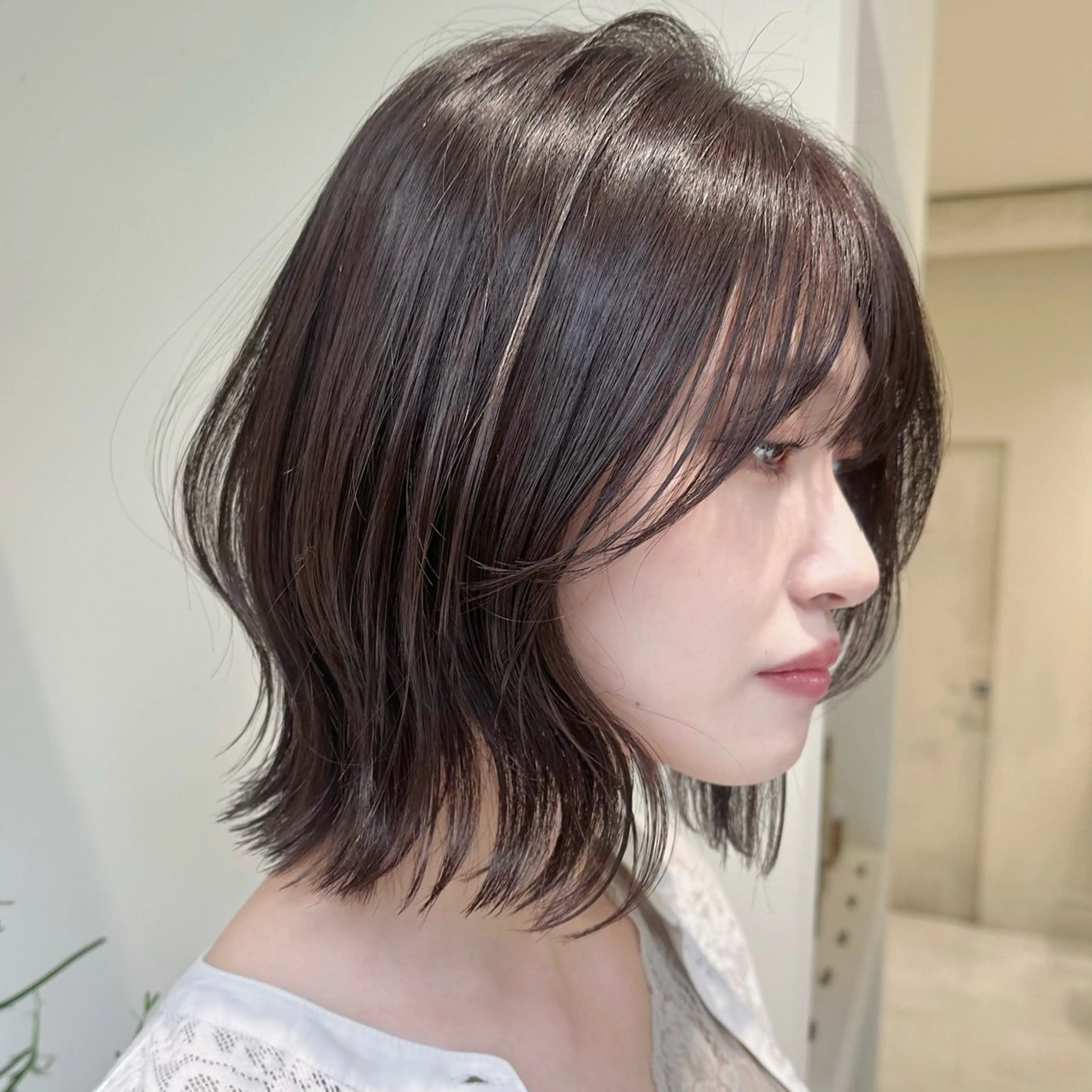 ショート カラー グレージュ ラベンダーカラー ラベンダーグレージュ ラベンダーグレー 🎗️似合わせ/小顔 顔周りカット/透明感のヘアスタイル