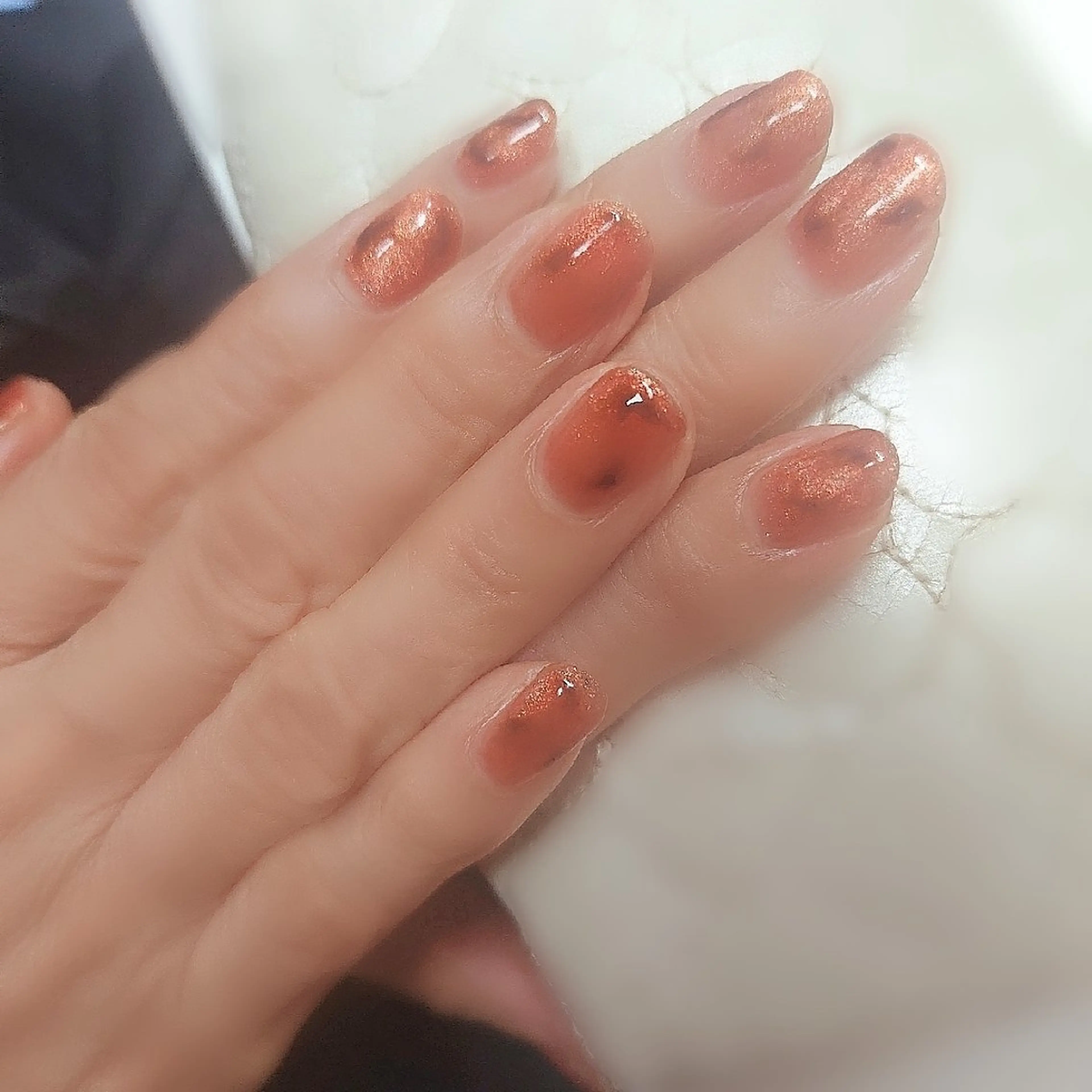 ネイル べっ甲ネイル マグネットネイル ハンドネイル 黒浜 ちなみのネイルデザイン